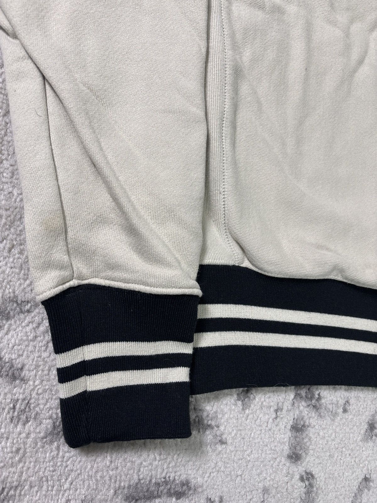 Champion CHAMPION SWEATER Size US S / EU 44-46 / 1 - 5 Thumbnail