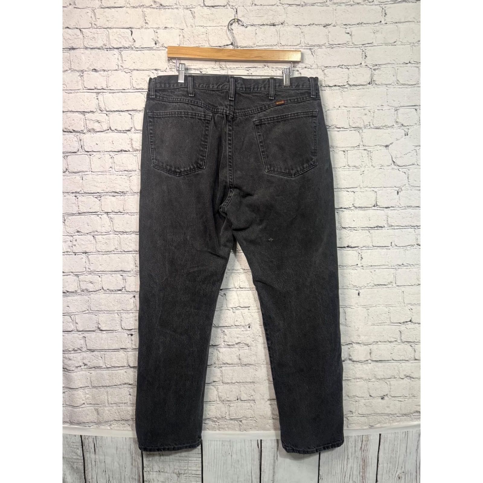Denime Rustler Men's Black Denim Jeans Size 38x32 Straight Leg Button Closure Regular Waist 38 Inseam 32 Charcoal Wash Denim Solid Vintage No Be e? Size US 38 / EU 54 - 6 Thumbnail