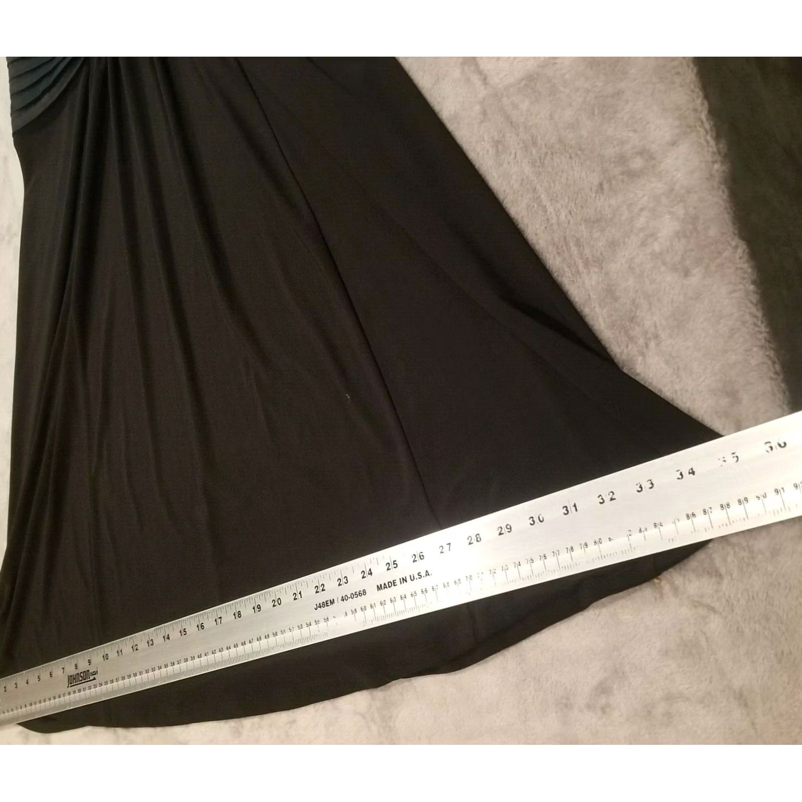 Jones New York Jones New York Black Cap Sleeve Faux Wrap Pleated Cocktail Dress Stretch Size 10 Size L / US 10 / IT 46 - 6 Thumbnail