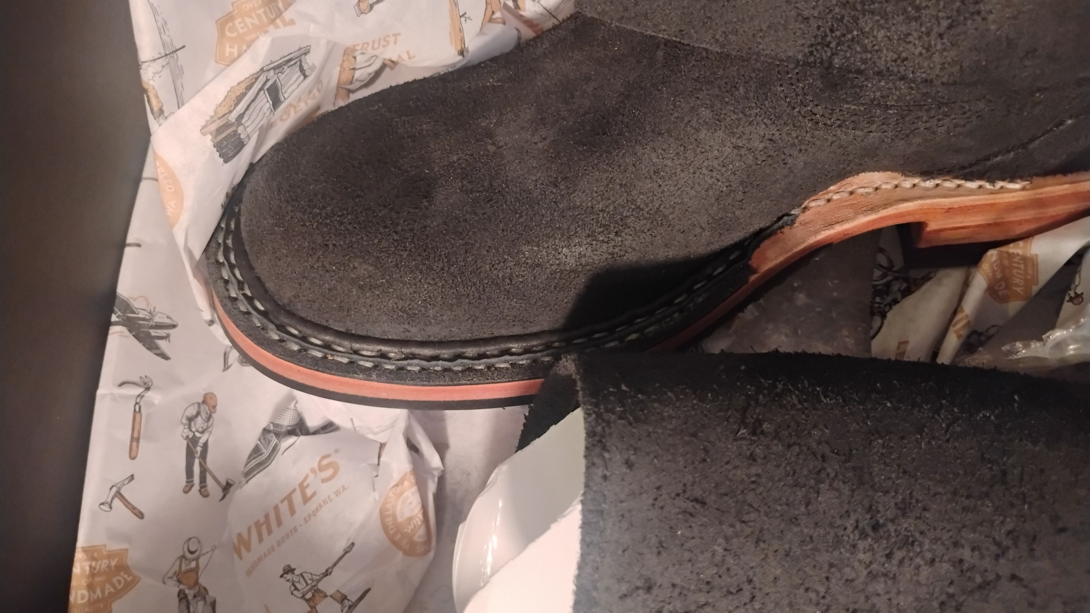 White's Boots Nomad ; Narrow size 9 C Size US 9 / EU 42 - 2 Thumbnail