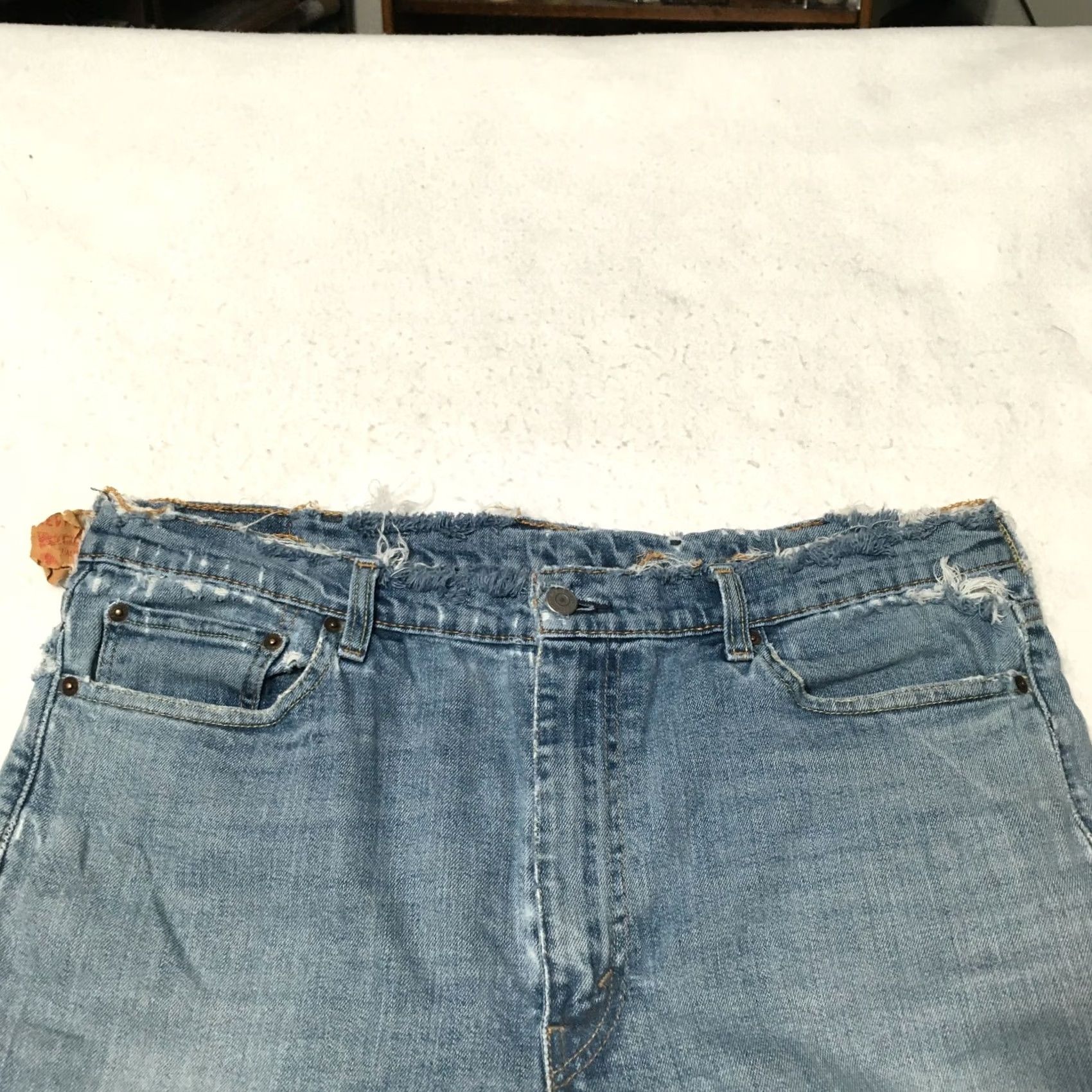 Levi's Levi's Jeans Men Size 38 Denim Distressed Pants 5-Pocket Regular Inseam 30 Blue Cotton Jeans Size US 38 / EU 54 - 7 Thumbnail