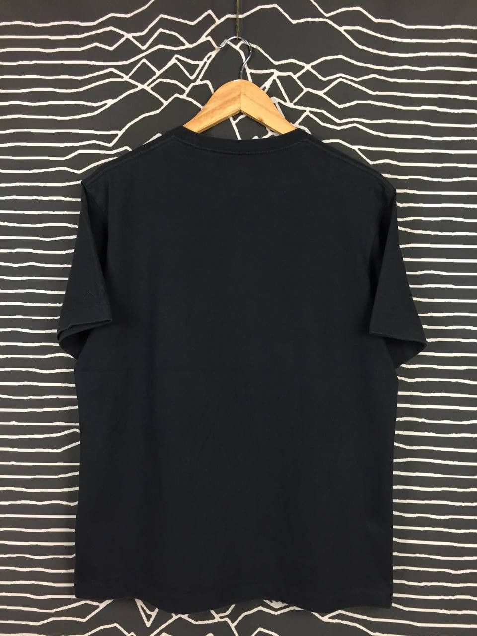 Japanese Brand × Kaws × Uniqlo Uniqlo X Kaws X Sesame Street Bff Elmo Tee Size US L / EU 52-54 / 3 - 5 Thumbnail