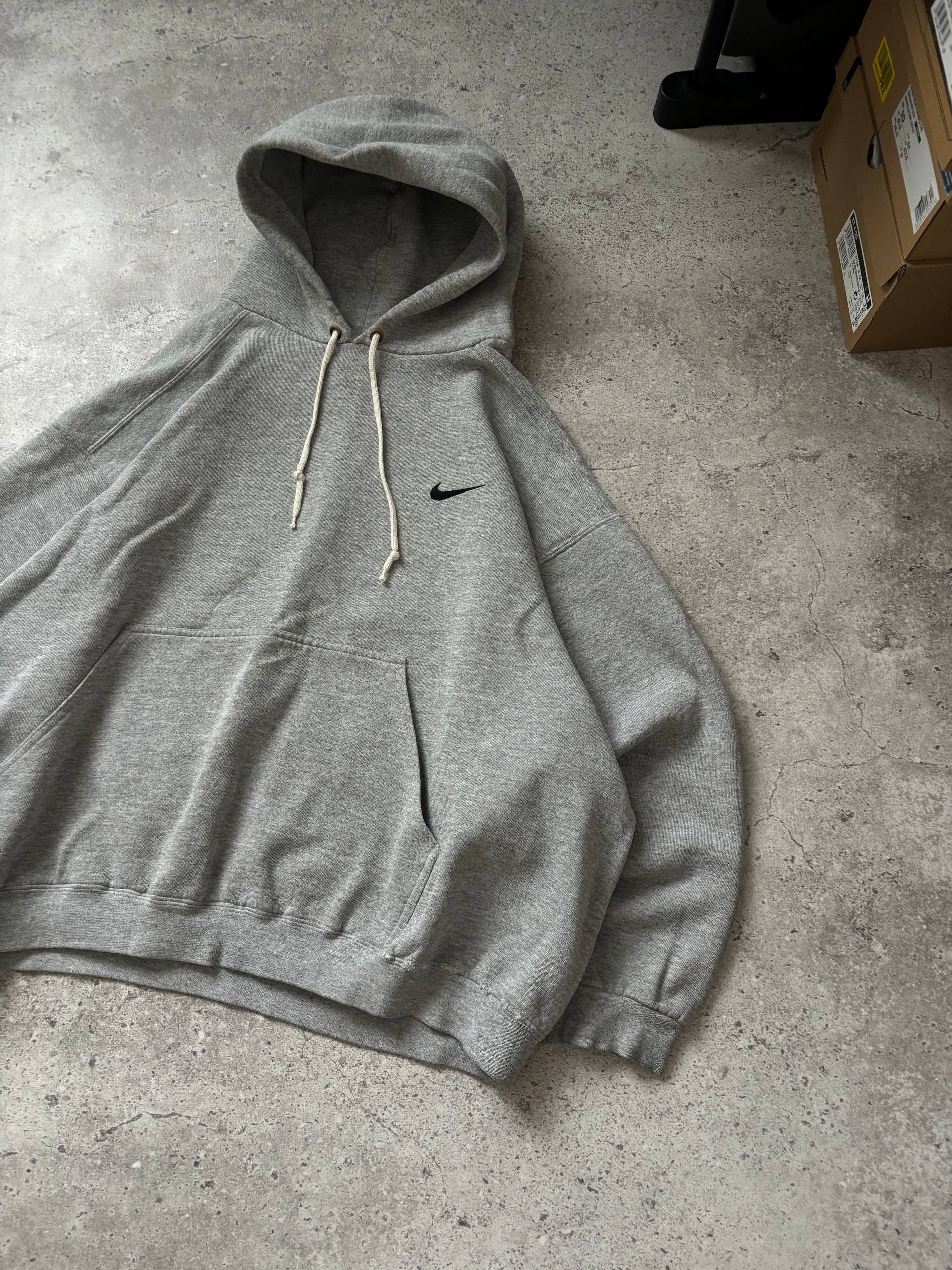Nike True 90's Nike Vintage Distressed Boxy Fit Hoodie Mini Logo Size US XL / EU 56 / 4 - 2 Thumbnail