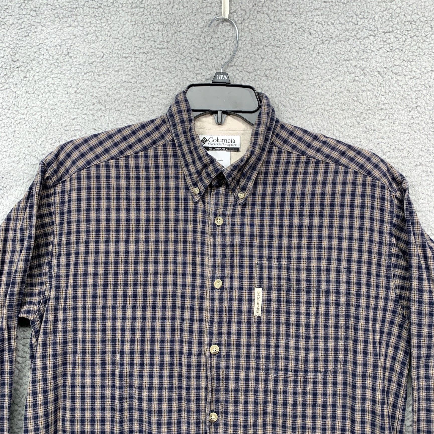 Vintage Columbia Button Shirt Men’s M Long Sleeve Navy Blue Gray Tan Plaid Logo Shirt Mens Regular Button-Up 44 Chest Size US M / EU 48-50 / 2 - 2 Thumbnail