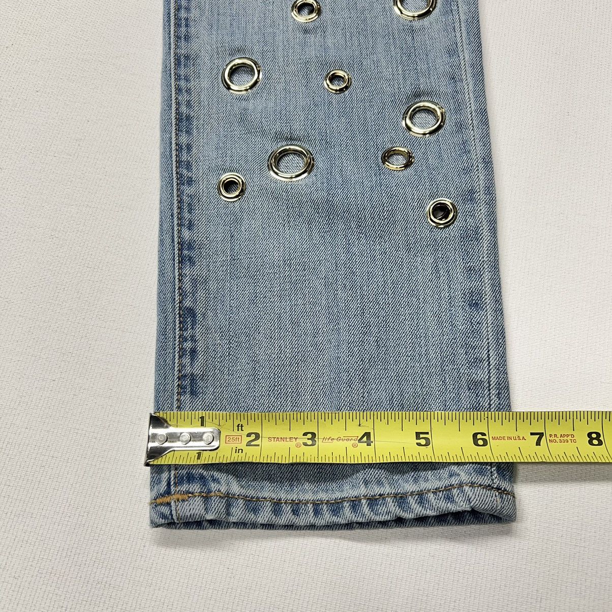 True Religion True Religion Jeans Blue Cameron Slim Boyfriend Grommet Size 27" / US 4 / IT 40 - 21 Thumbnail