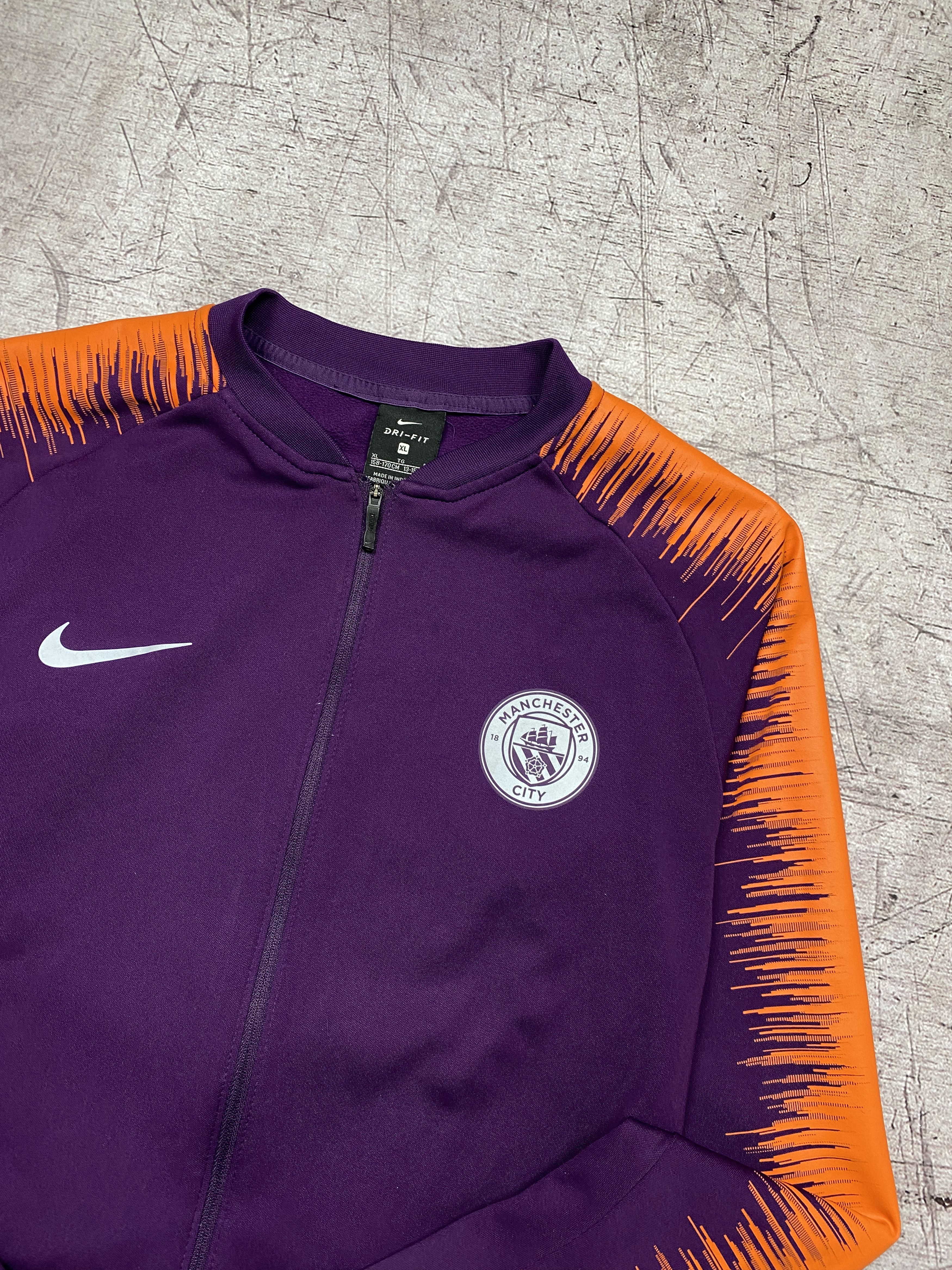 Nike Nike Manchester City Vintage Mens Track Top Bomber Jacket Size US S / EU 44-46 / 1 - 2 Thumbnail