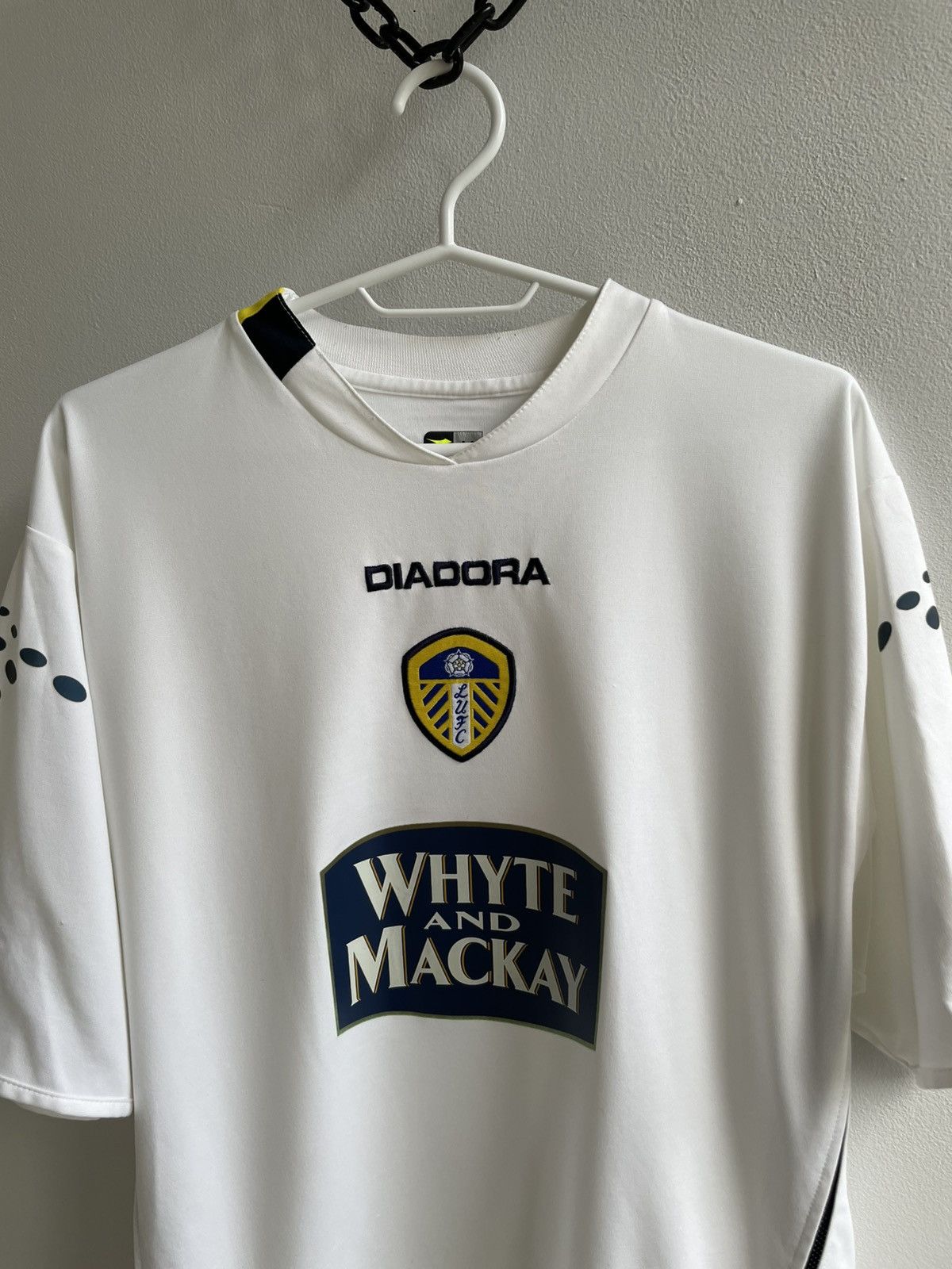 Vintage Leeds United 2004 2005 Football Shirt Soccer Jersey Diadora Size US M / EU 48-50 / 2 - 6 Thumbnail