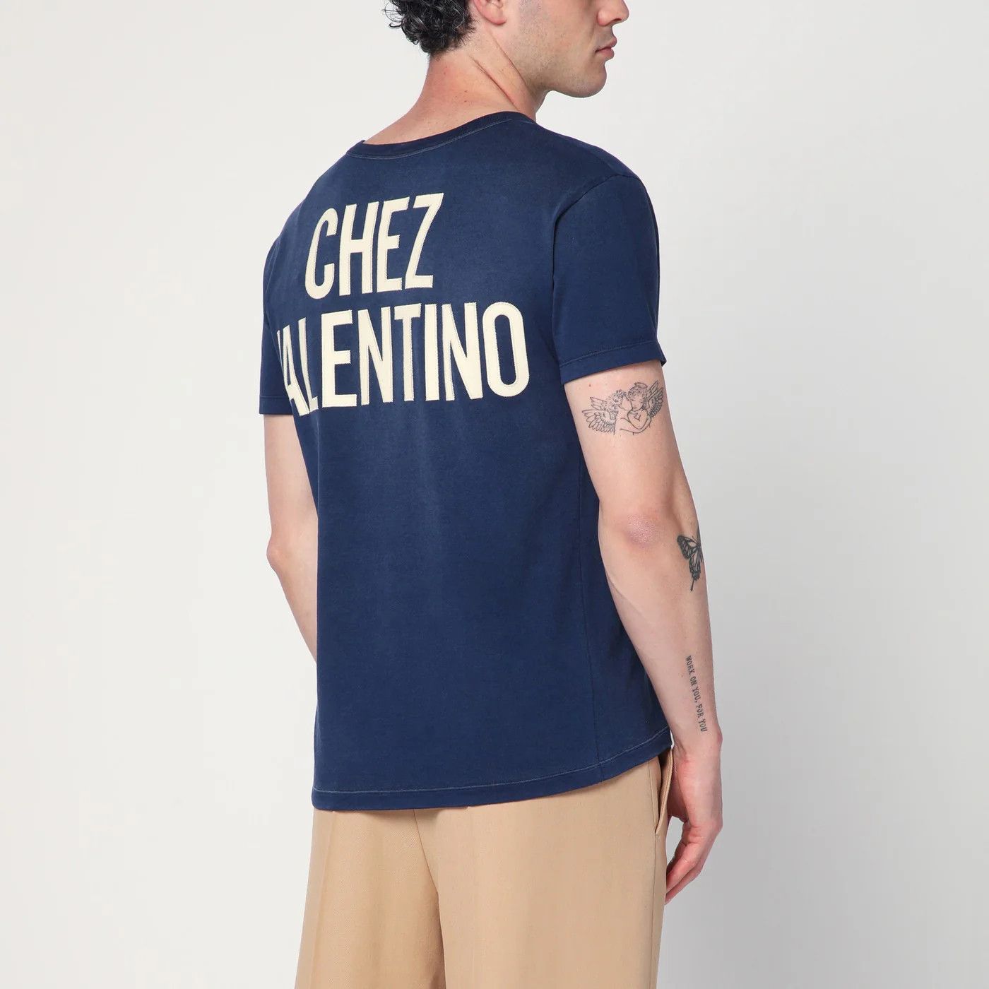 Valentino o1d2blof0326 Chez Valentino T-Shirt In Blue Size US XL / EU 56 / 4 - 3 Thumbnail