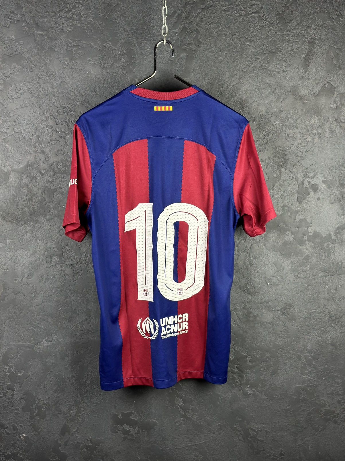 Other Fc Barcelona 10 Soccer Jersey 23/24 Home Champions League Size US M / EU 48-50 / 2 - 2 Thumbnail