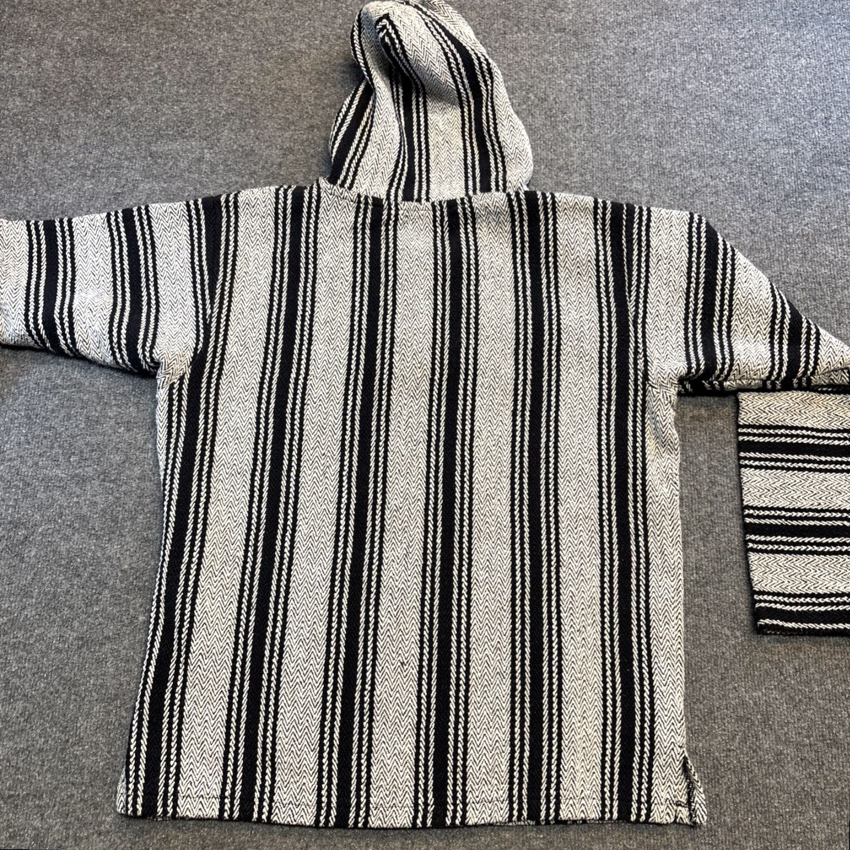 Vintage Retrofit Baja Hoodie Pullover Men Gray Stripe Hooded Drug Rug XXL Mexico Size US XXL / EU 58 / 5 - 4 Thumbnail
