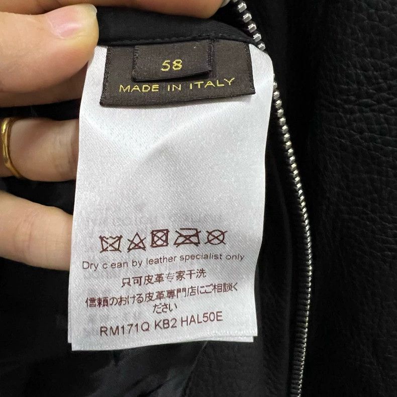 Louis Vuitton Louis Vuitton Black lambswool jacket 2501-Nextarrow Size US XXL / EU 58 / 5 - 5 Thumbnail