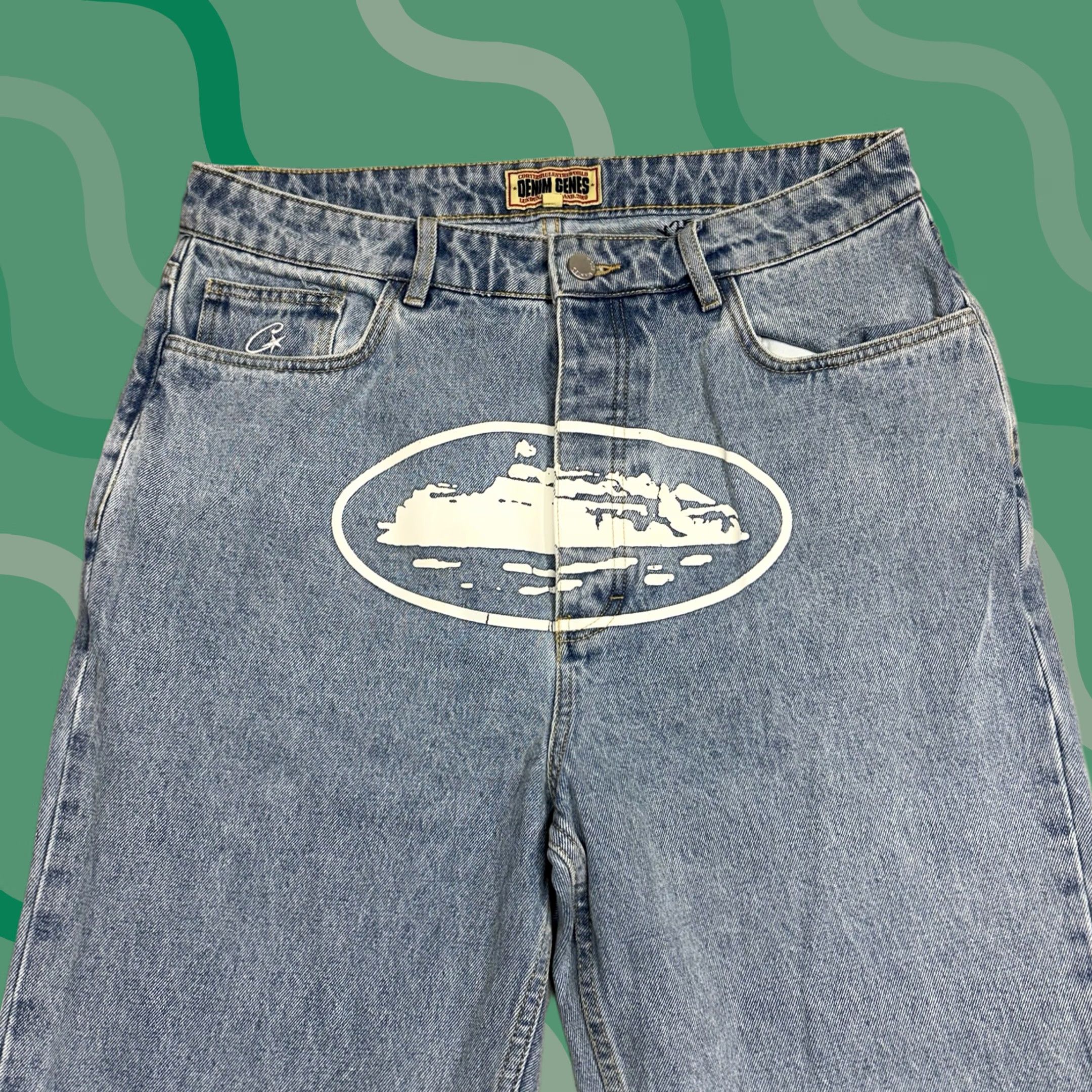 CORTEIZ ALCATRAZ BAGGYJEANS[WASHED BLUE] Corteiz denim genes 