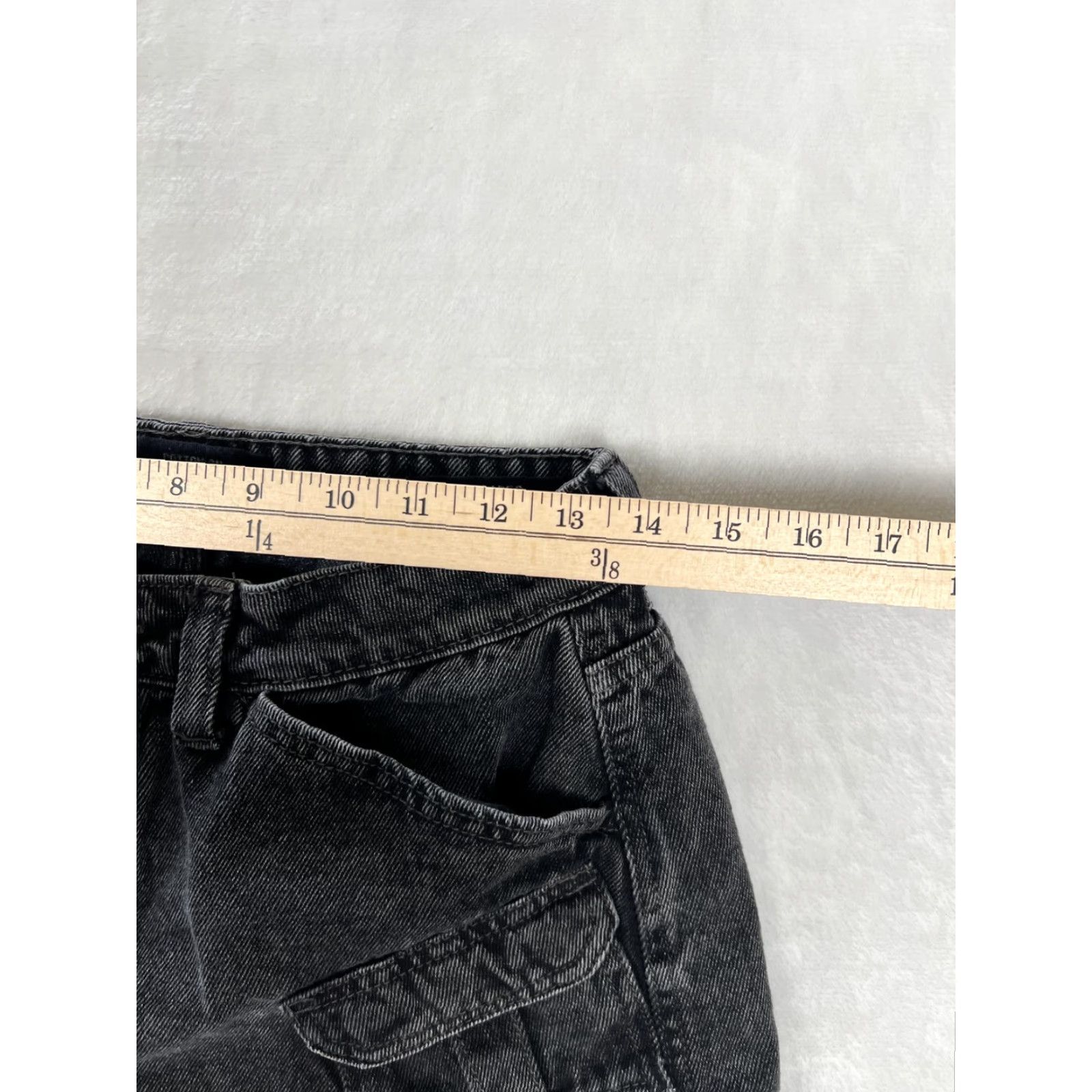 Cotton On Cotton On Shorts Womens 4 Black Mini Cargo Denim Jean Utility Pockets Casual Size 27" / US 4 / IT 40 - 5 Thumbnail