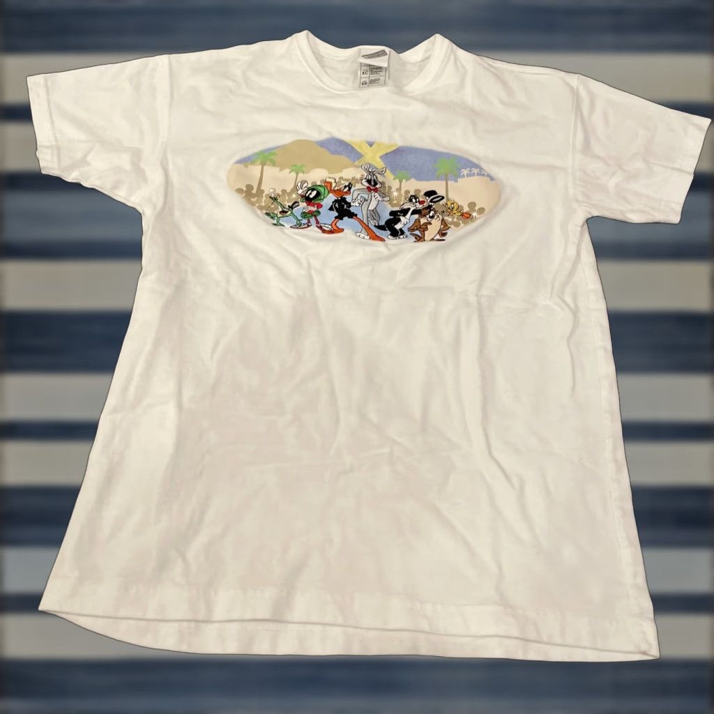 Vintage VINTAGE Warner Bros Looney Tunes Embroidered Characters T-Shirt XS White Men Short Sleeve Crew Neck 100% Cotton Embroidered Size US XS / EU 42 / 0 - 1 Thumbnail