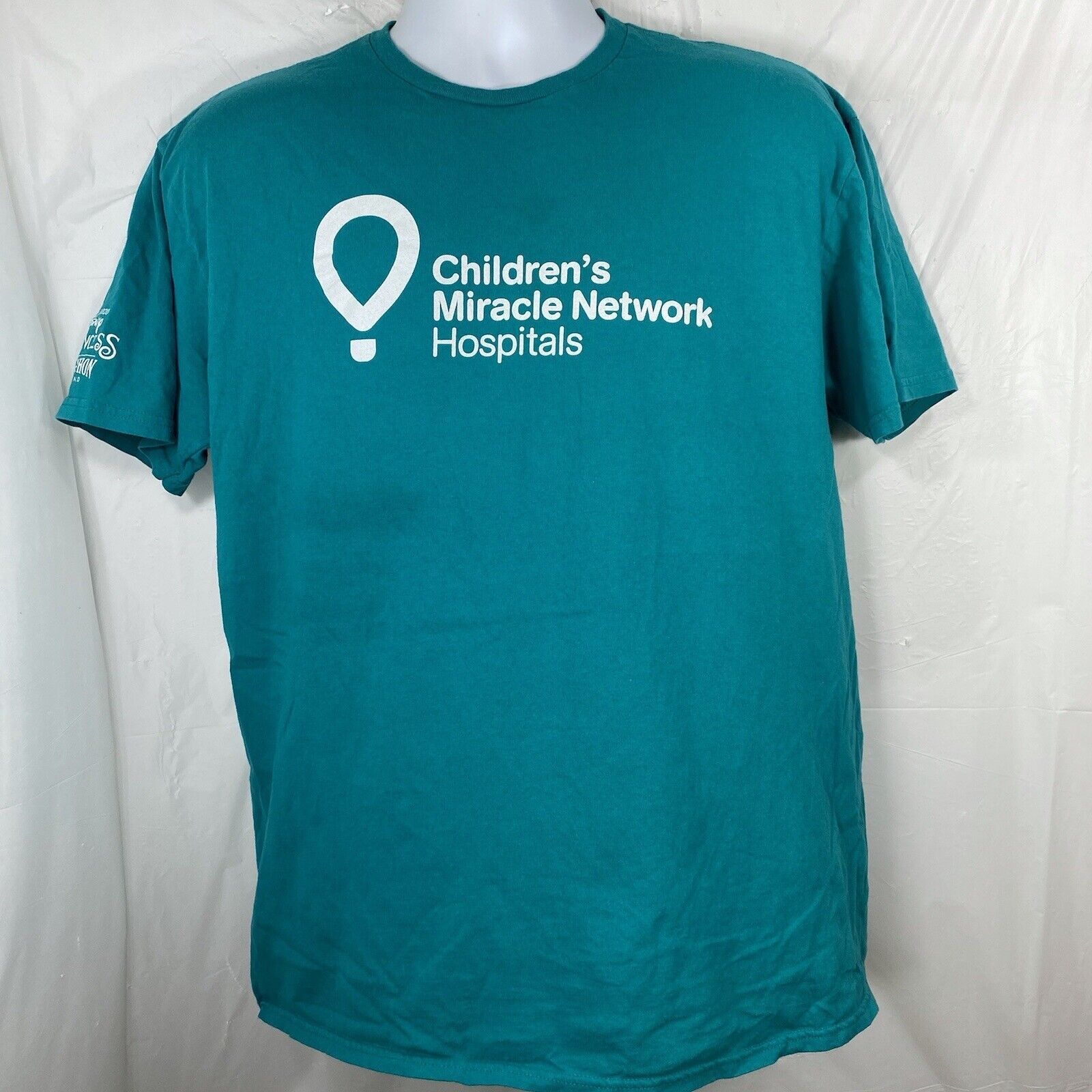 Disney Run Disney Princess 1/2 Marathon Volunteer Graphic Tee Size US XL / EU 56 / 4 - 1 Thumbnail