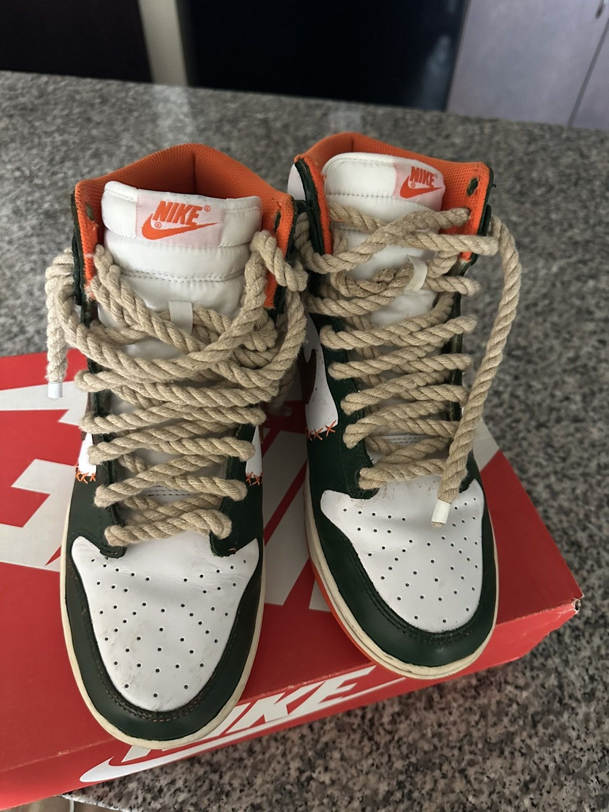 Nike NIKE CUSTOM DUNK HI Size US 10 / EU 43 - 6 Thumbnail
