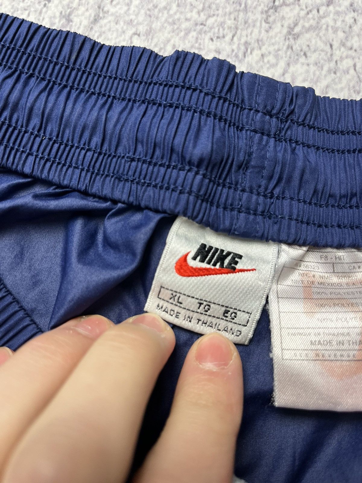 Nike Vintage Blue Nylon Shorts Nike Streetwear size XL Size US 36 / EU 52 - 13 Thumbnail