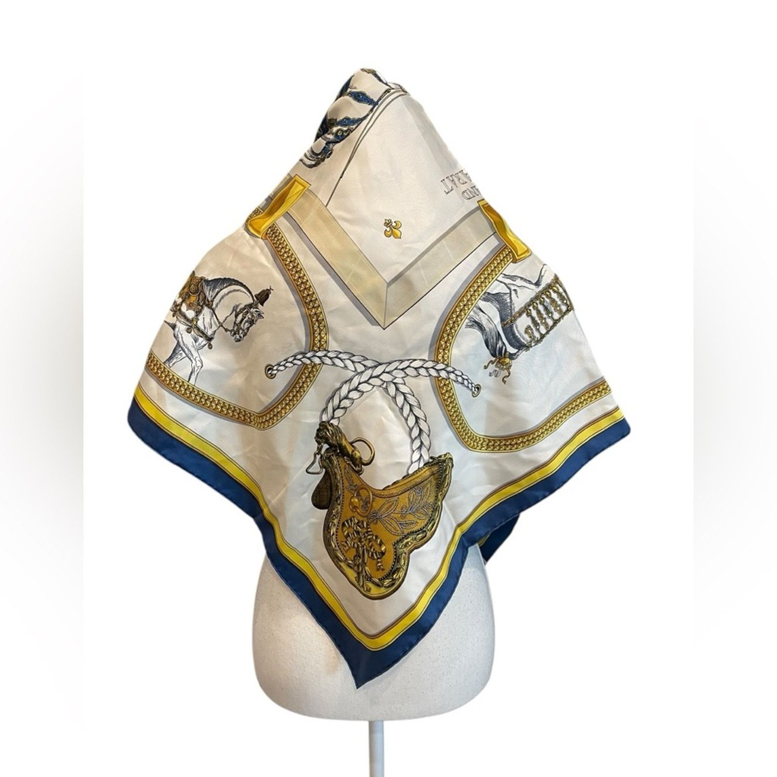 Hermes Hermès Grand Apparat Silk Scarf Size ONE SIZE - 7 Thumbnail