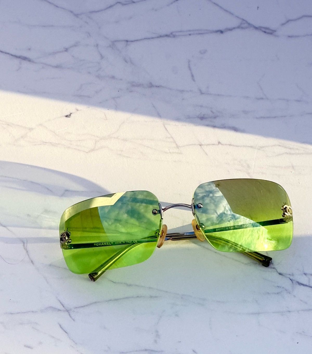 Chanel Chanel vintage sunglasses 4017 Green rare lens Size ONE SIZE - 12 Thumbnail