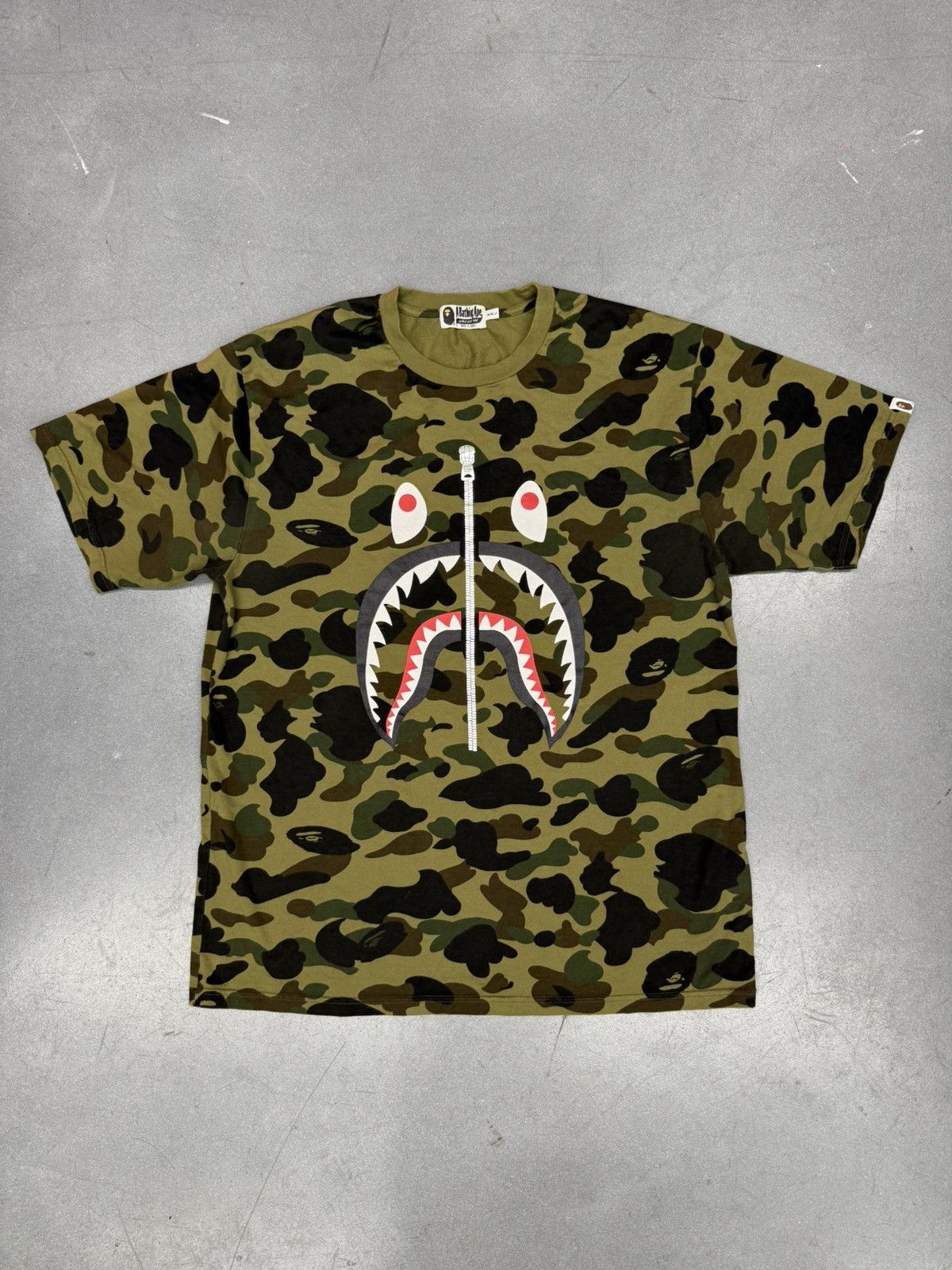 Bape SS23 Bape 1st Camo Shark Tee Size US XXL / EU 58 / 5 - 1 Thumbnail