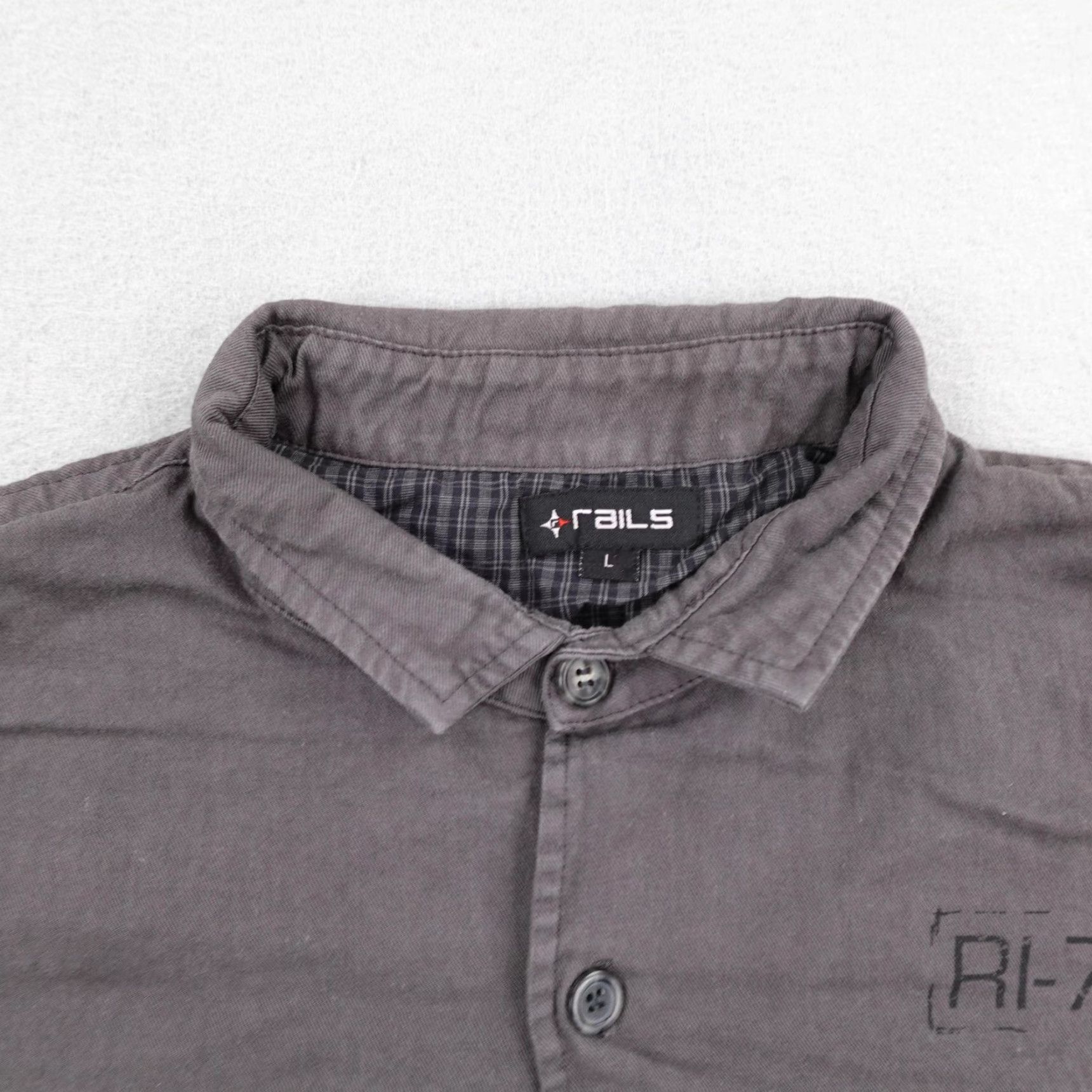 Rails Rails Shirt Men Large Gray Twill Button-Up Long Sleeve Work Utility Made In USA Men’s Regular Fit with Pockets Size US L / EU 52-54 / 3 - 2 Thumbnail