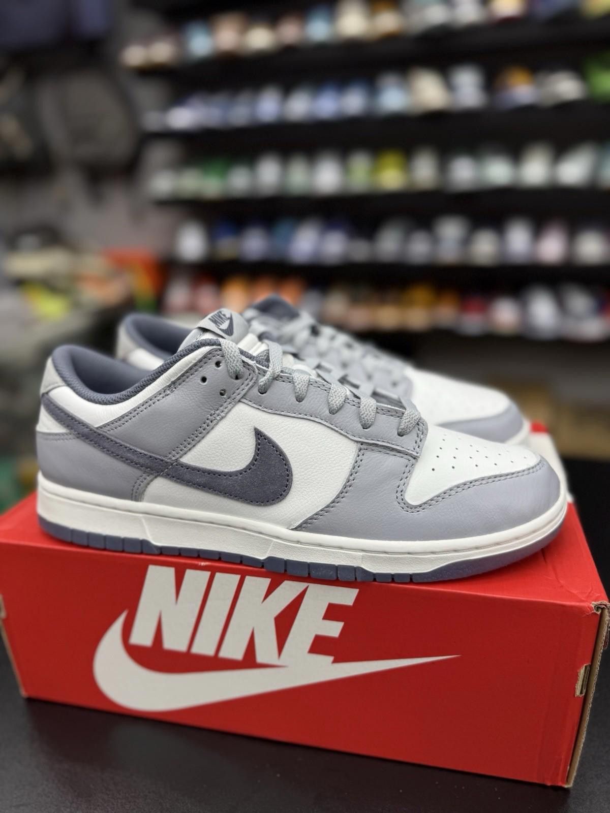 Nike Nike Dunk Low SE Phantom Khaki 2024 Men's Size 11 NEW Size US 11 / EU 44 - 2 Thumbnail
