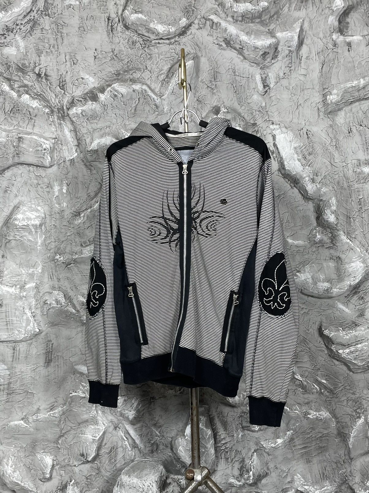 Striped Y2K Zip Tribal Hoodie Affliction Style