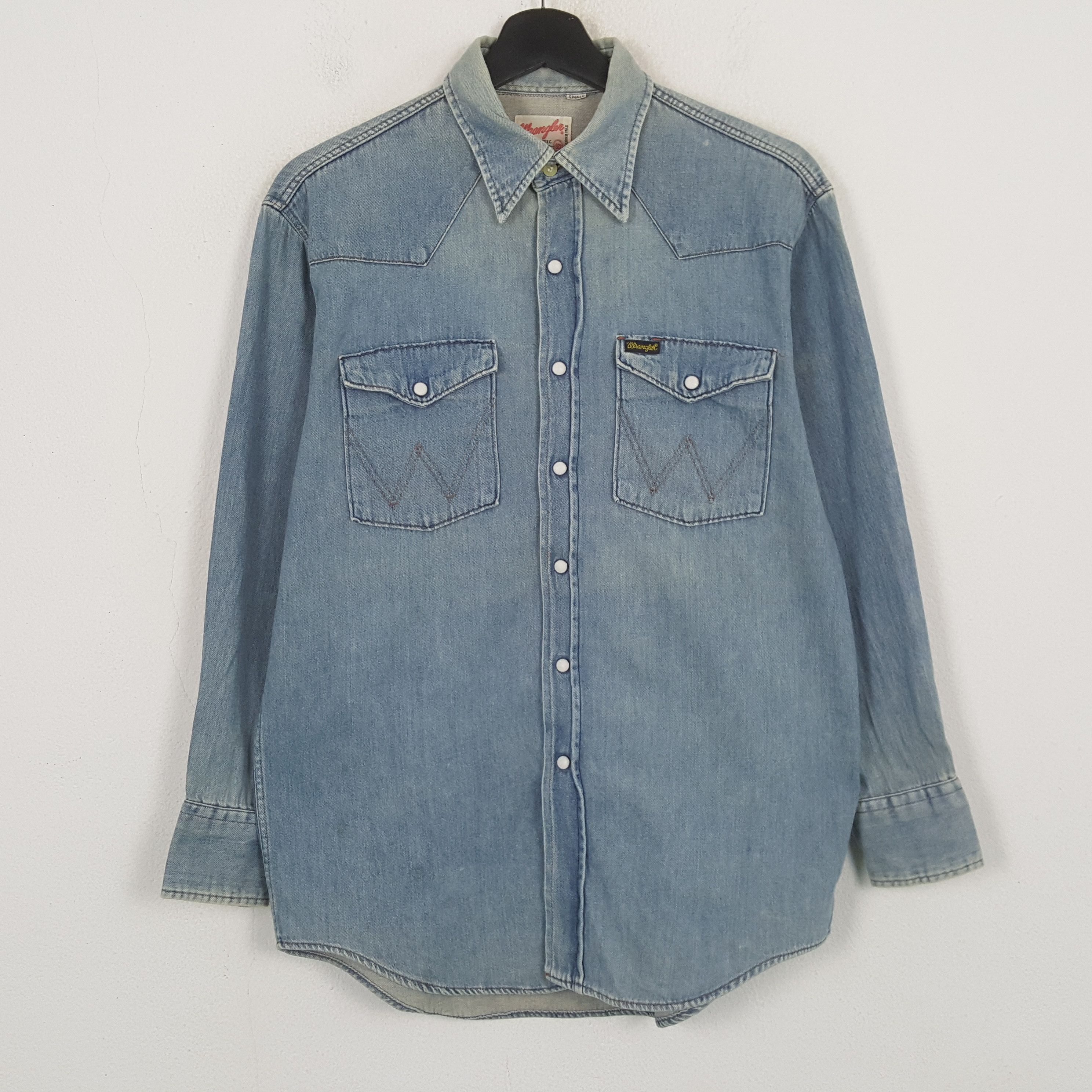 Wrangler Wrangler Double Pocket Design Shirt C299N54 Size US M / EU 48-50 / 2 - 1 Thumbnail