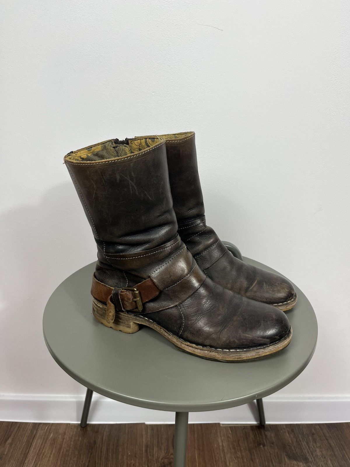 Fly London Fly London Distressed Leather Moto Boots Avant-Garde EU39 Size US 8.5 / EU 41-42 - 1 Thumbnail