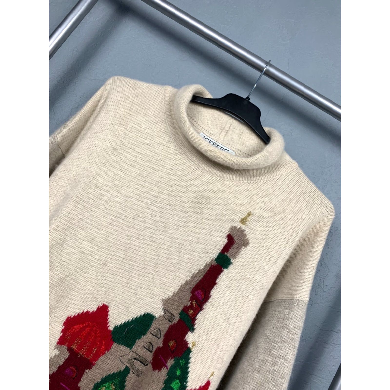 Vintage RARE Iceberg Soviet Union Vintage Mens Wool Knit Sweater Size L Beige Crew Neck Pullover Knit Wool 56 cm 72 cm 74 cm Mens Size US L / EU 52-54 / 3 - 2 Thumbnail