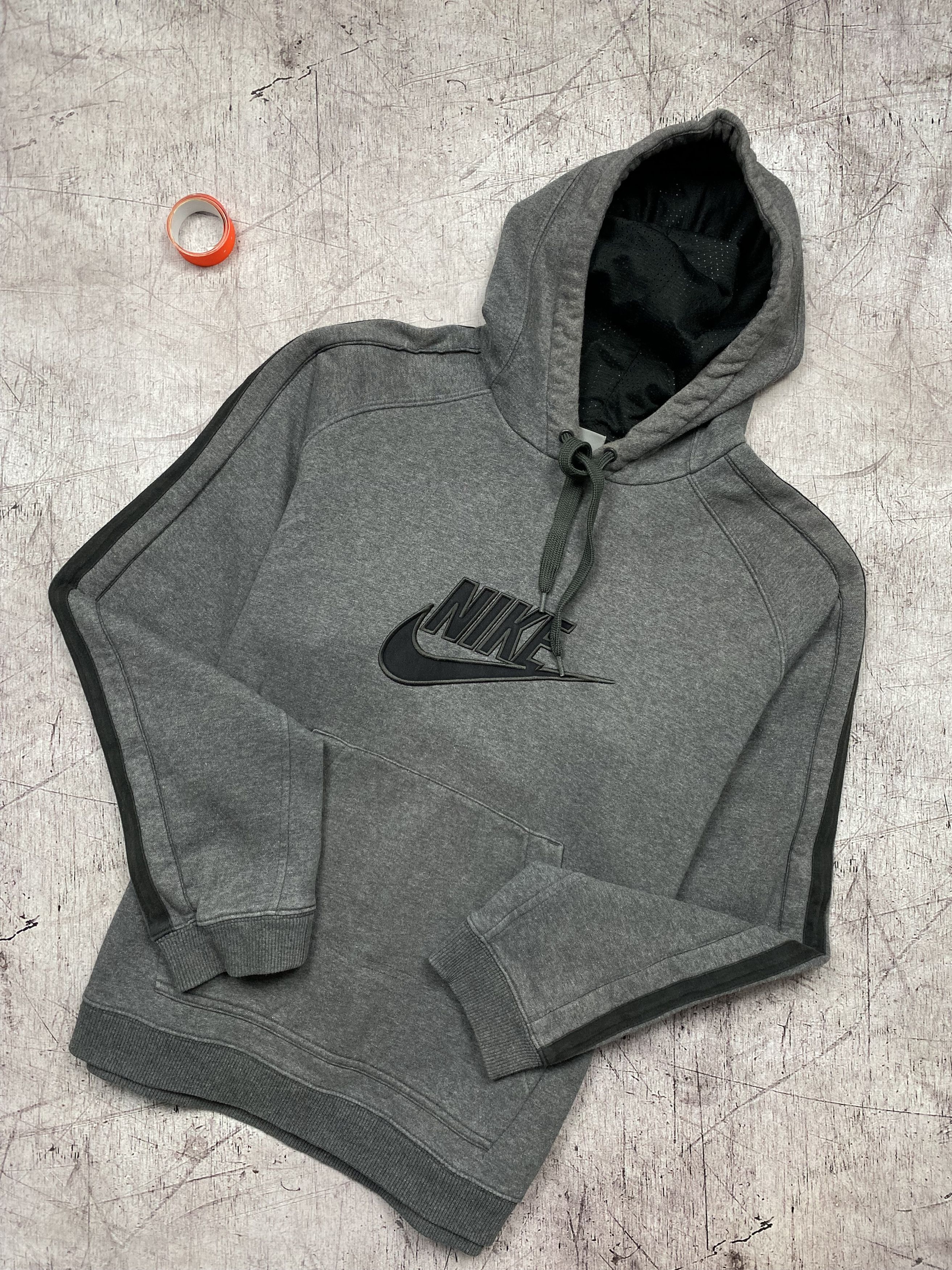Nike vintage big logo hoodie