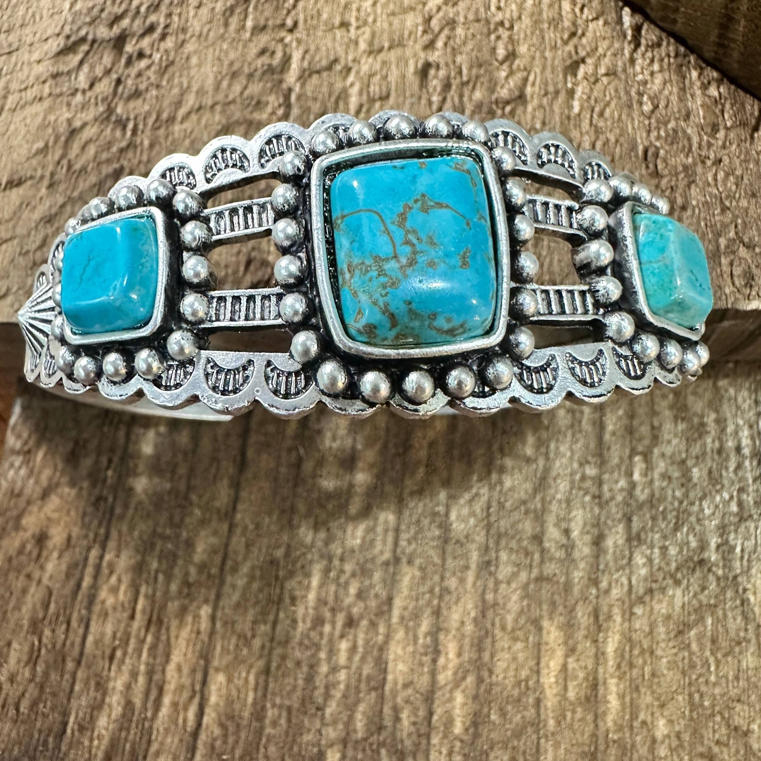 Other Turquoise Cuff Bracelet in Antique Silver Style, Boho Southw Size ONE SIZE - 9 Thumbnail