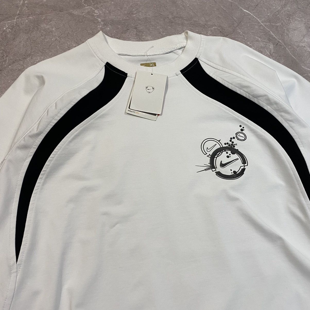 Nike NEW WITH TAG ! VINTAGE NIKE SWEATSHIRT WHITE 00S Size US XL / EU 56 / 4 - 8 Thumbnail
