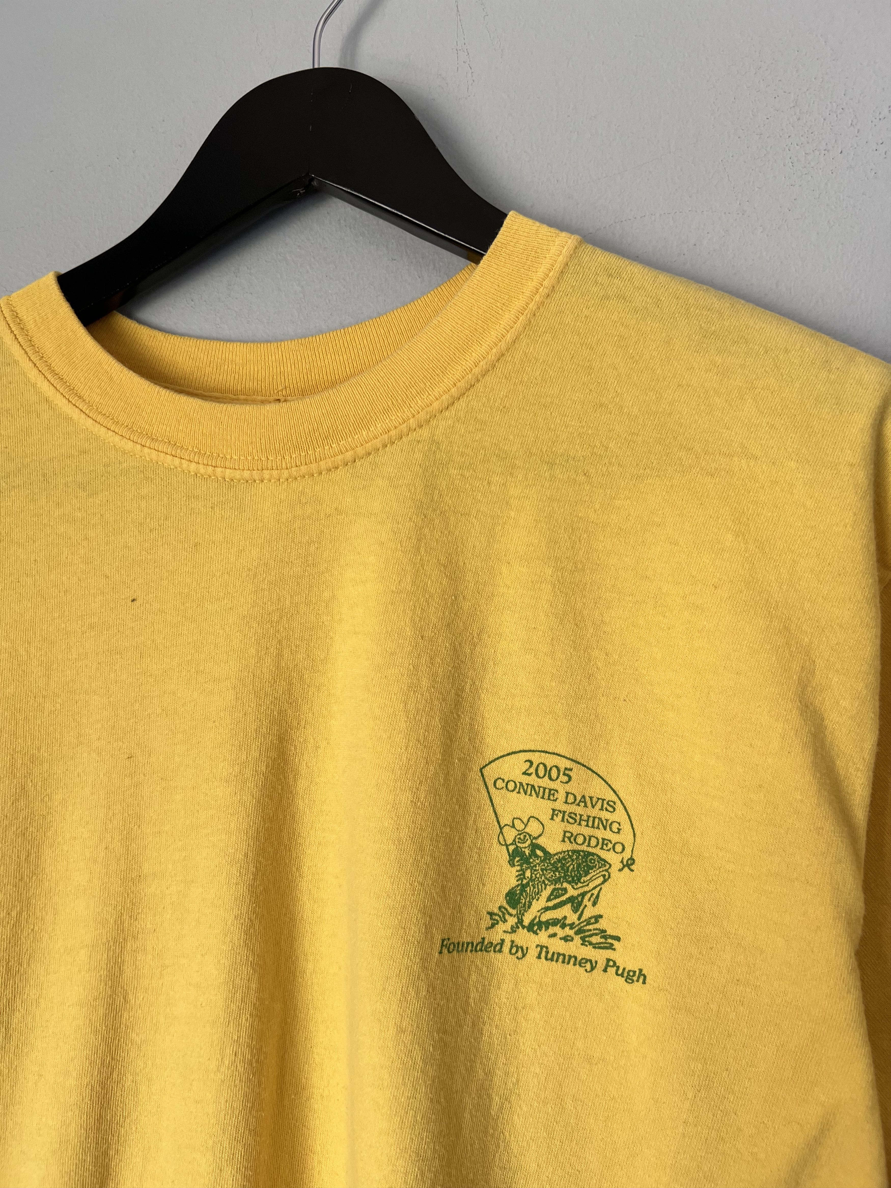 Vintage 2005 Connie Davis Fishing Rodeo Art Tee in Yellow Size US M / EU 48-50 / 2 - 4 Thumbnail
