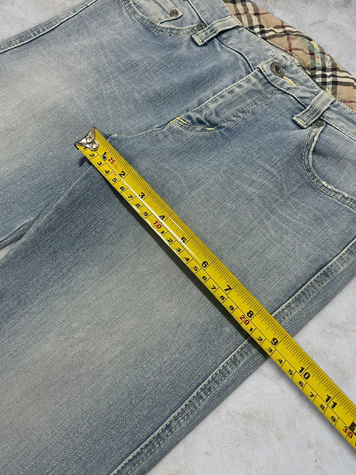 Burberry Nova Check Linen Knee Short Jeans Y2K Style