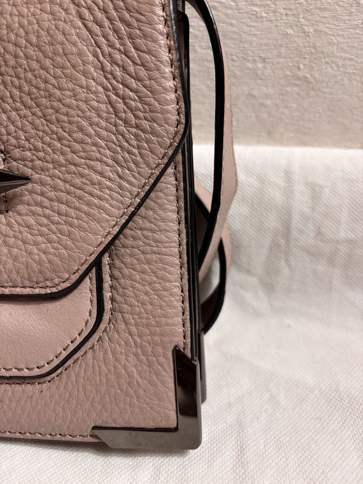 Mackage Mackage Rubie Leather Arrow Bag Size ONE SIZE - 7 Thumbnail