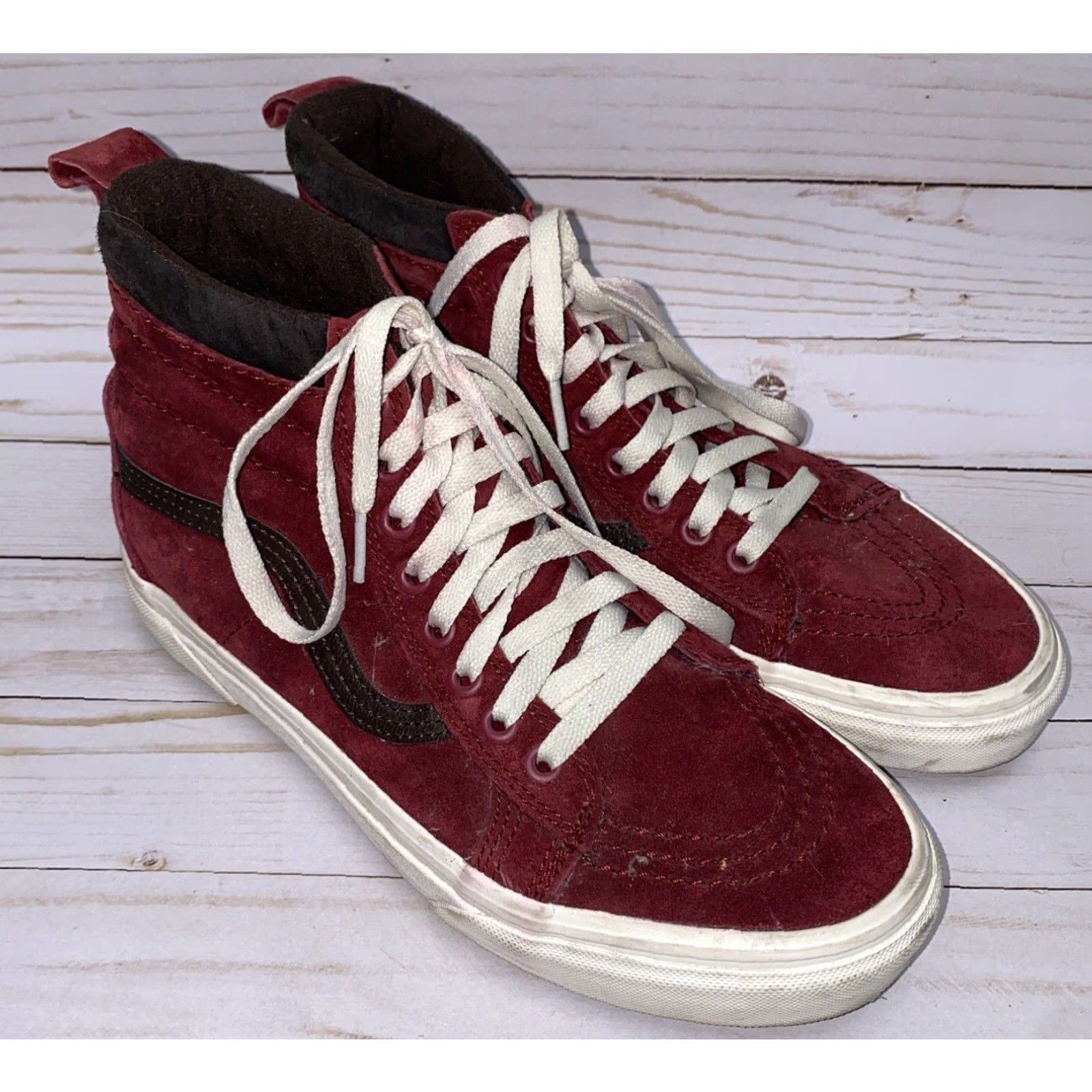 Vans VANS High Top Sneakers Mens Red Lace Up Suede Size 7.5 US 7.5 UK 6.5 EU 40 Shoes Athletic Sneaker Size US M / EU 48-50 / 2 - 2 Thumbnail