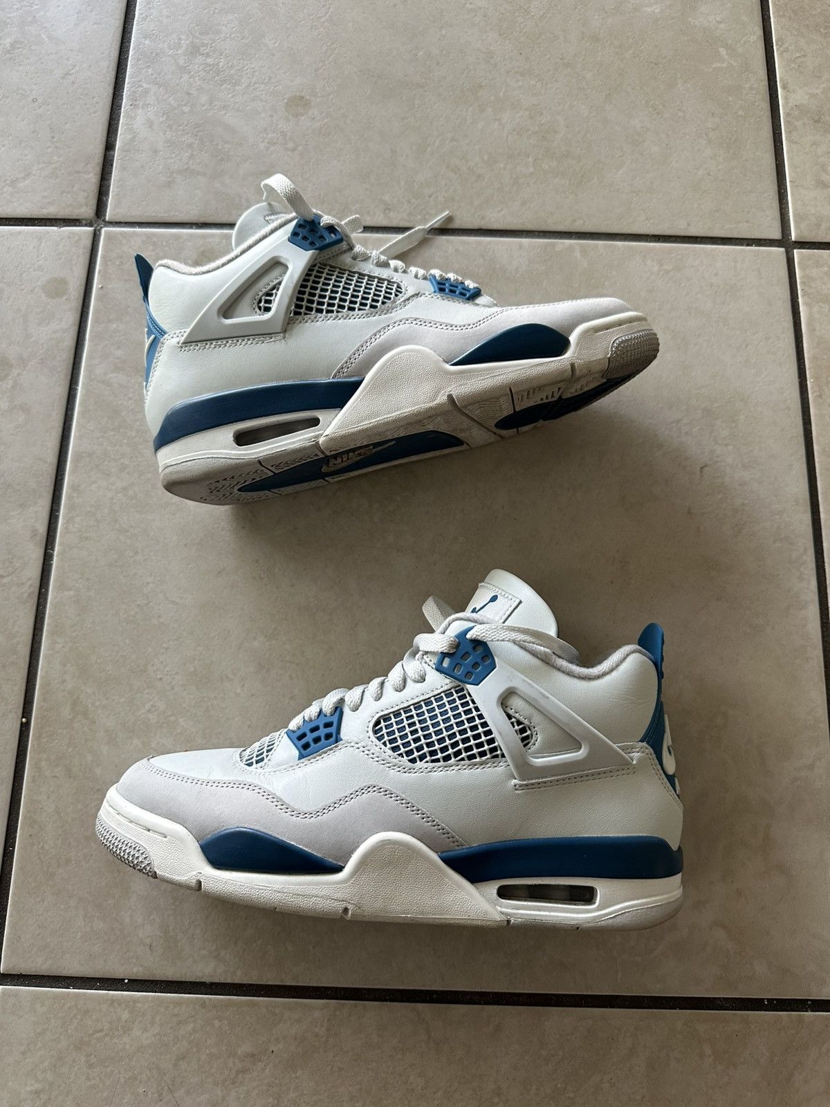 Jordan Brand Jordan Blue Military 4’s Size US 9 / EU 42 - 1 Thumbnail
