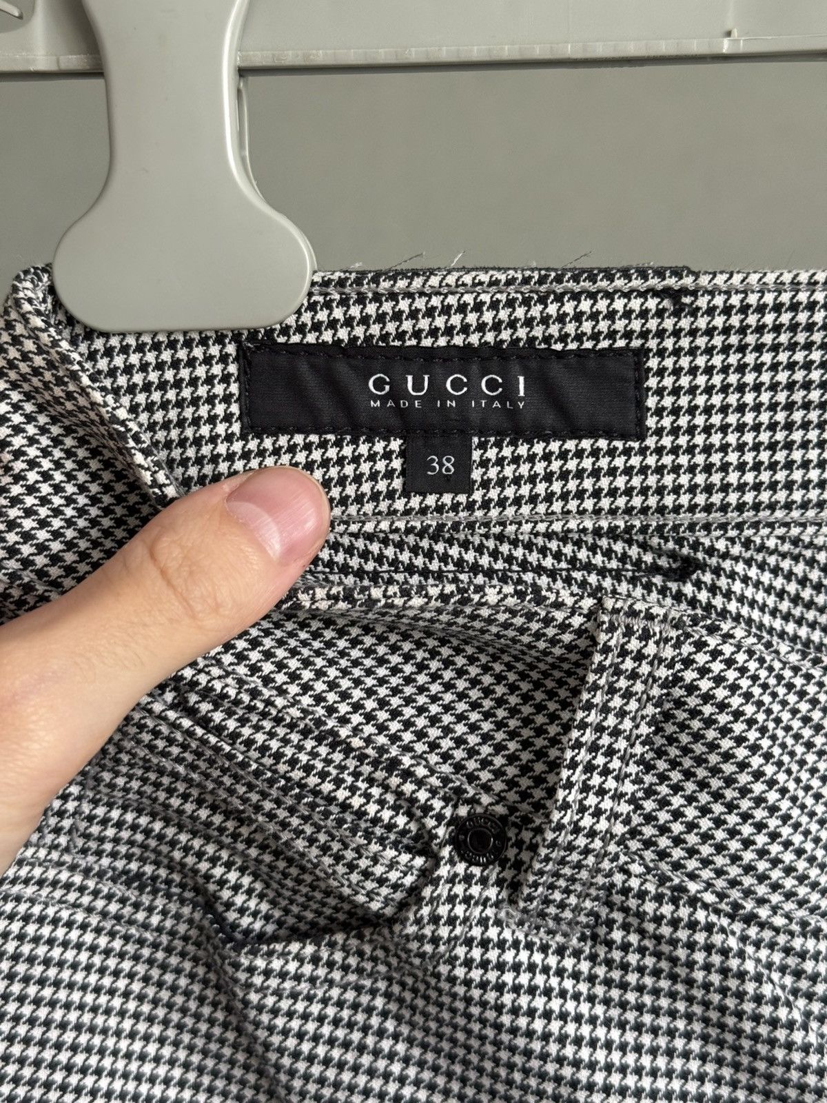 Gucci GUCCI Y2K black houndstooth knee length cropped pants IT38 Size 26" / US 2 / IT 38 - 7 Thumbnail