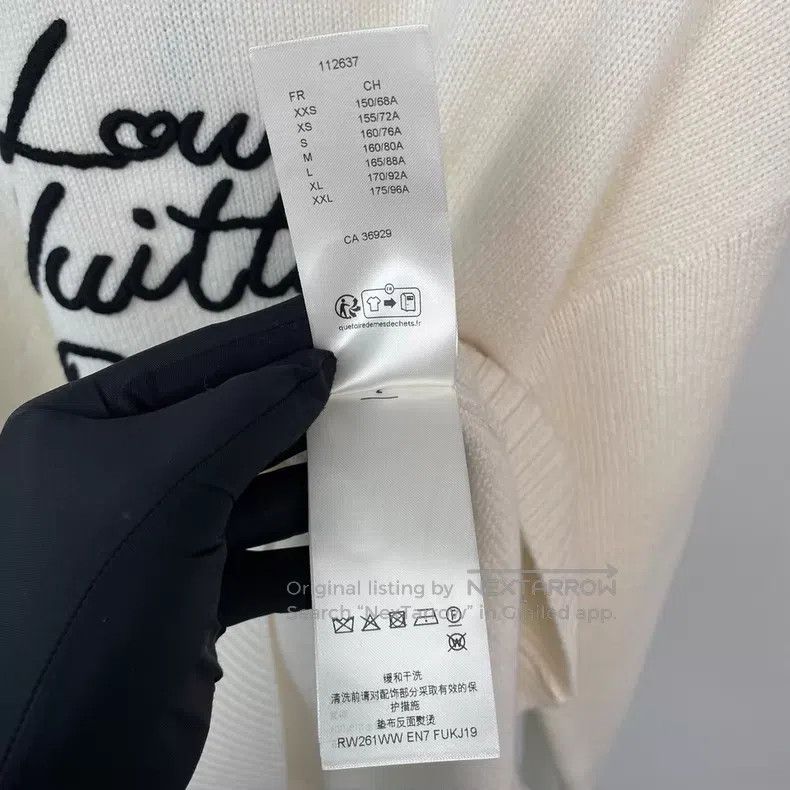 Louis Vuitton Louis Vuitton SS26 White Letter Pullover Long Sleeve Cashm Size US L / EU 52-54 / 3 - 8 Thumbnail