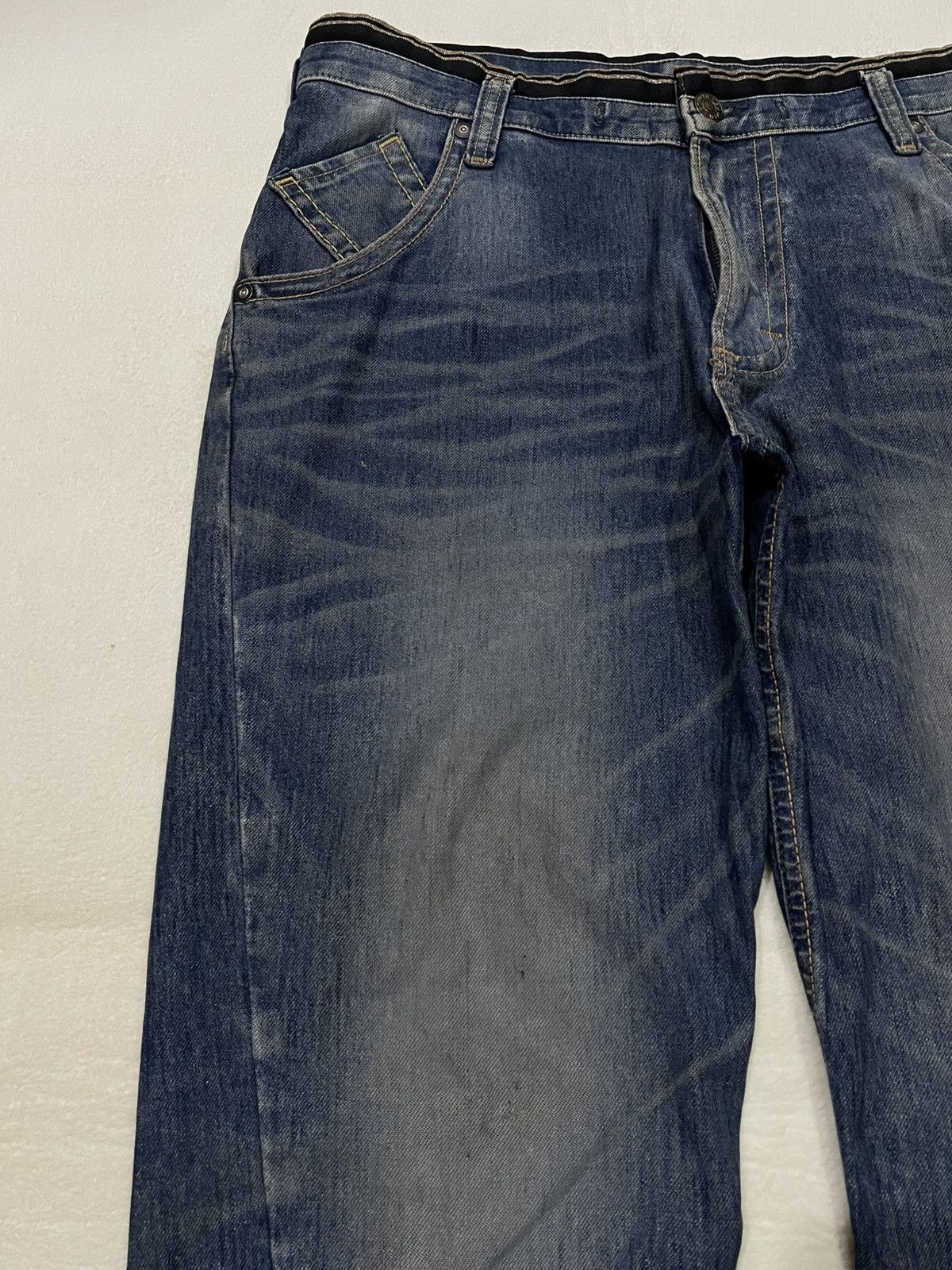 Edwin Vintage Edwin 503 Jerseys Twist Leg Distressed Denim Jeans Size US 35 - 6 Thumbnail