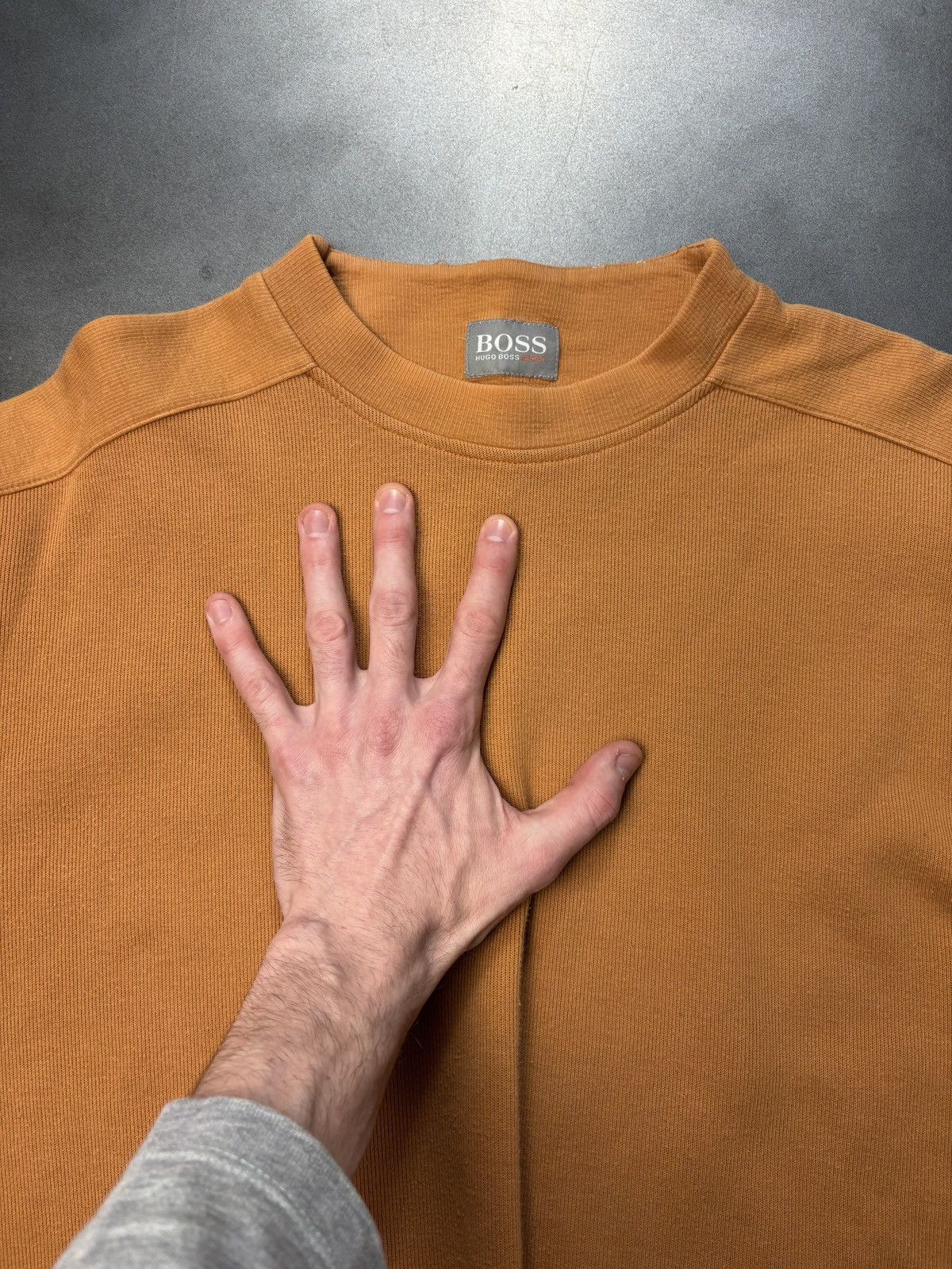 Hugo Boss × Vintage Vintage Hugo Boss Sport Longsleeve 90s 2000s Iguana LS Tee Size US XL / EU 56 / 4 - 11 Thumbnail