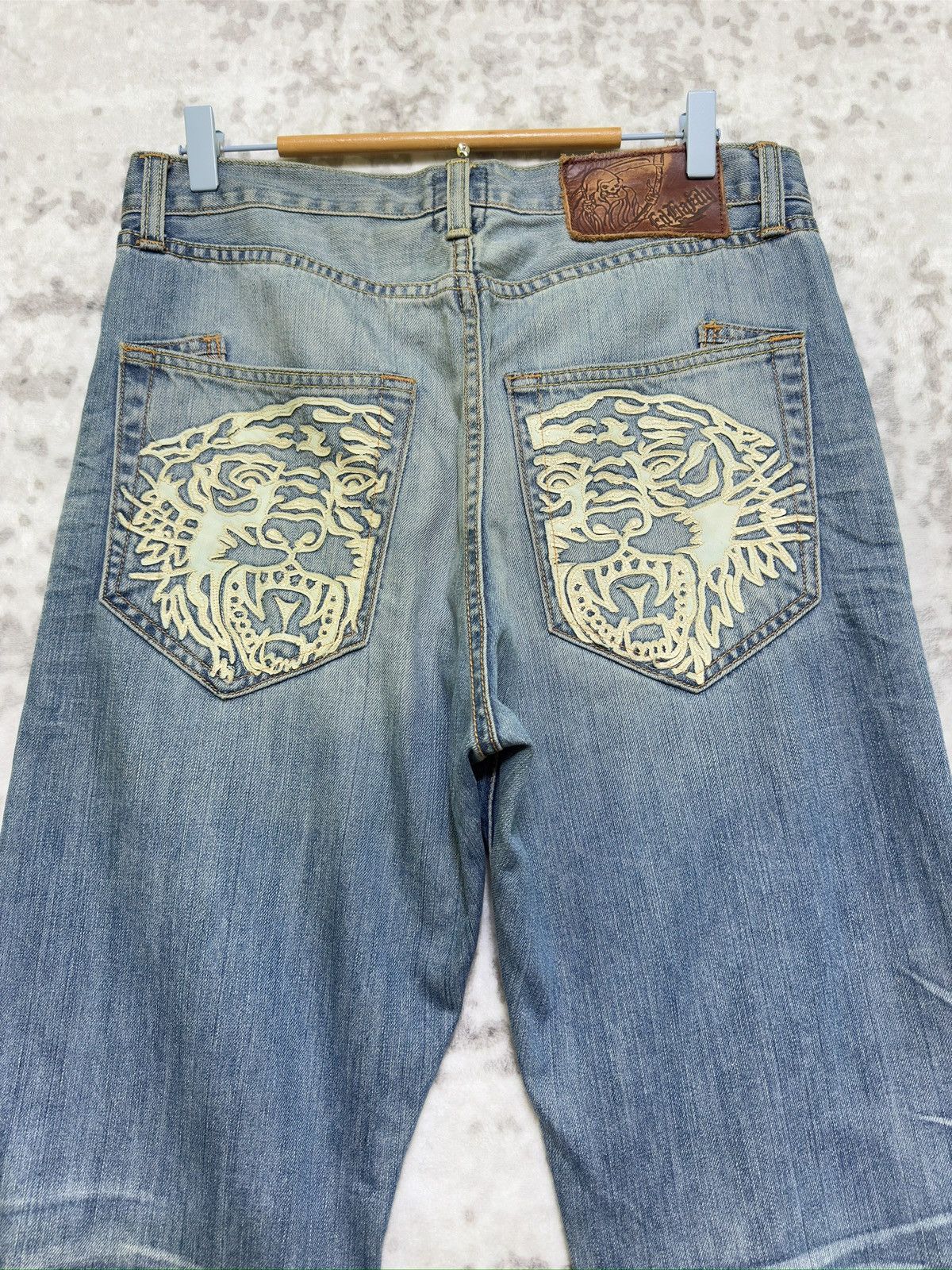 Ed Hardy Vintage Ed Hardy Claw Mark Distress Patch Back Pocket Denim Size US 32 / EU 48 - 8 Thumbnail