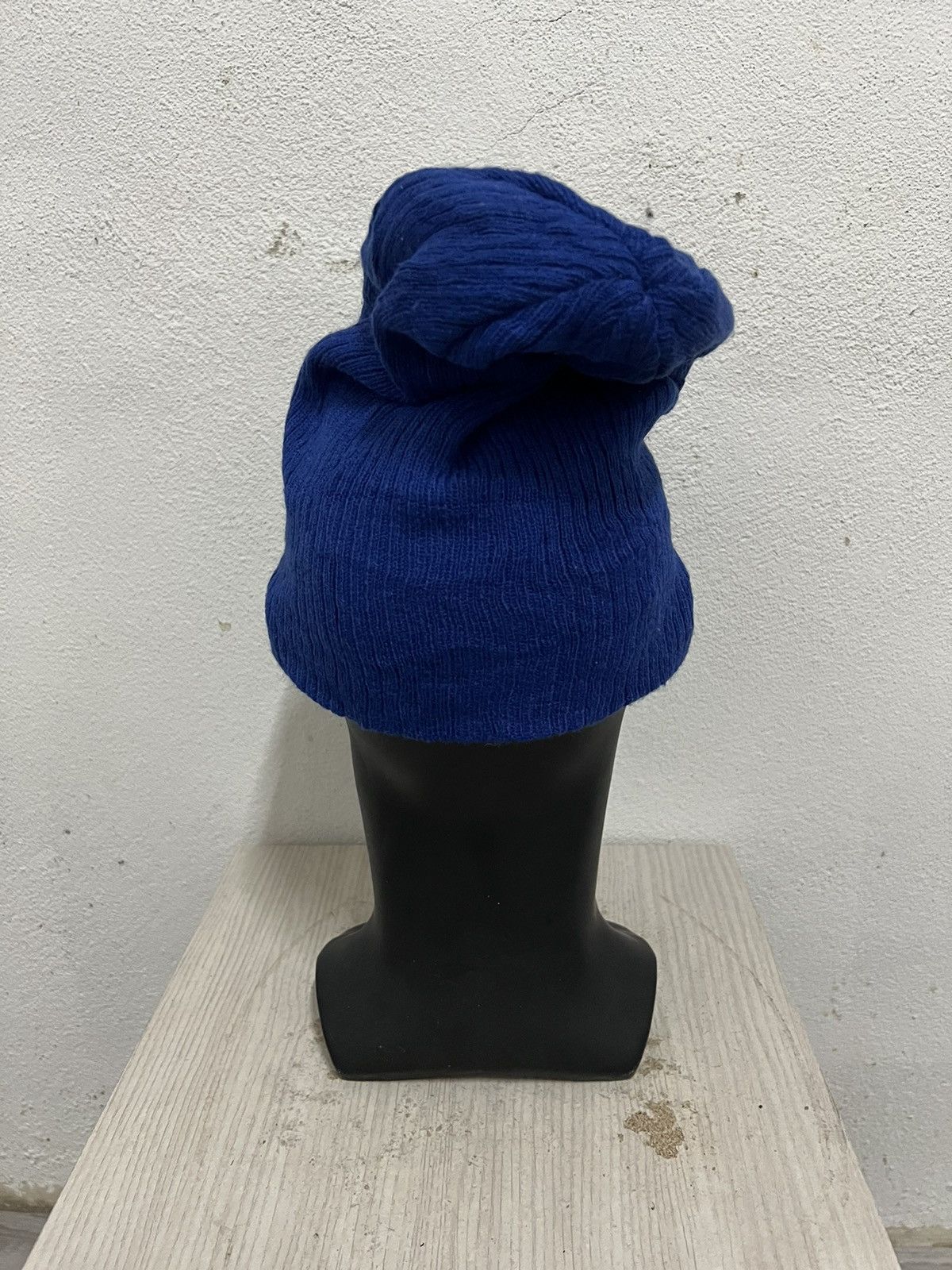 DC Comics Dc comics Superman Cartoon Beanie Hat Size ONE SIZE - 5 Thumbnail