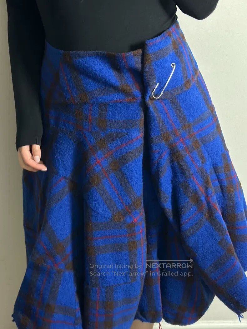 Comme des Garcons Comme Des Garcons size M Classic Pin Deconstructed Plaid F Size 23" - 1 Thumbnail