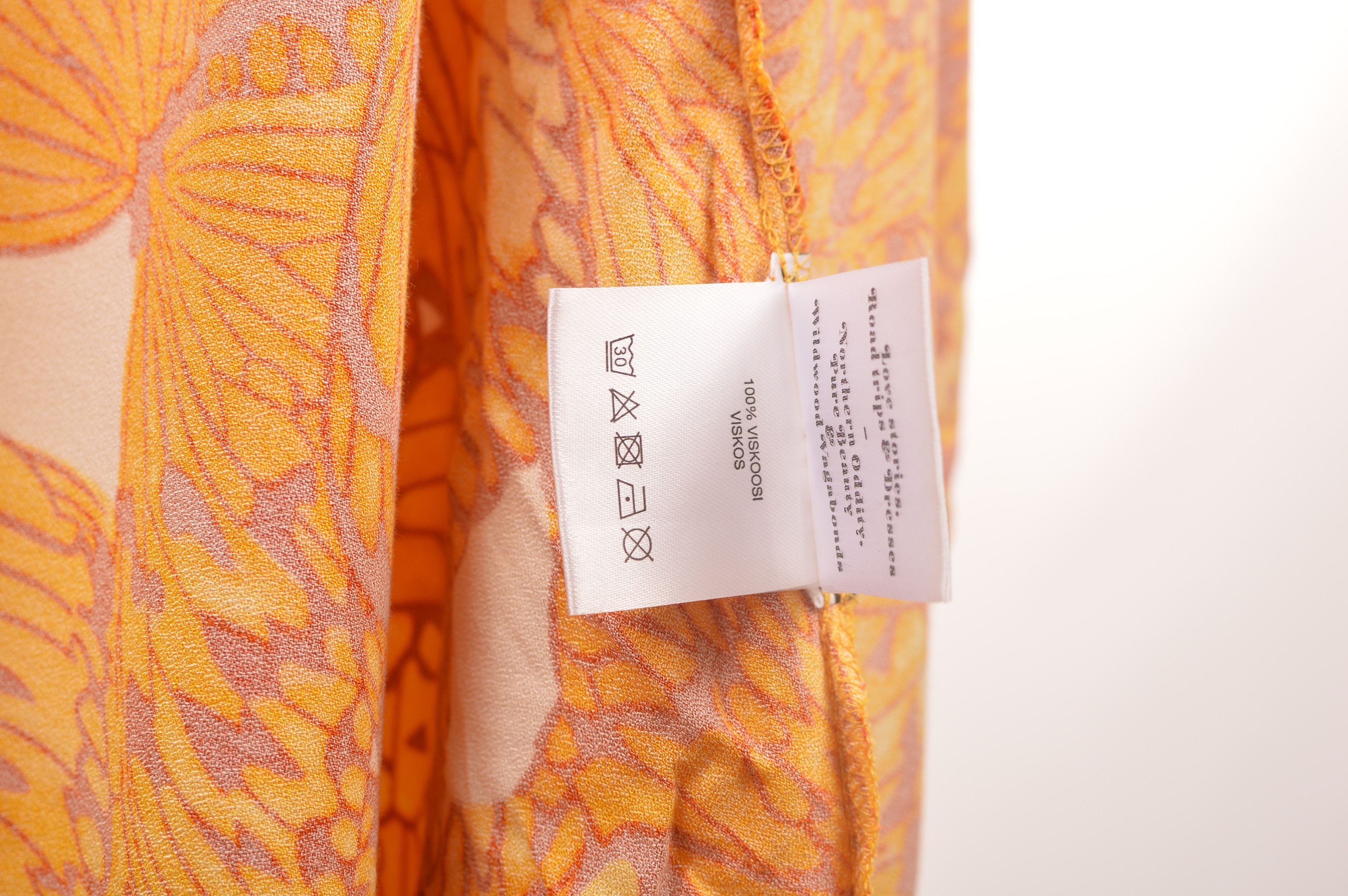 Designer Nordic Tricot by Ivana Helsinki Butterfly Pattern Dress Size M / US 6-8 / IT 42-44 - 8 Thumbnail