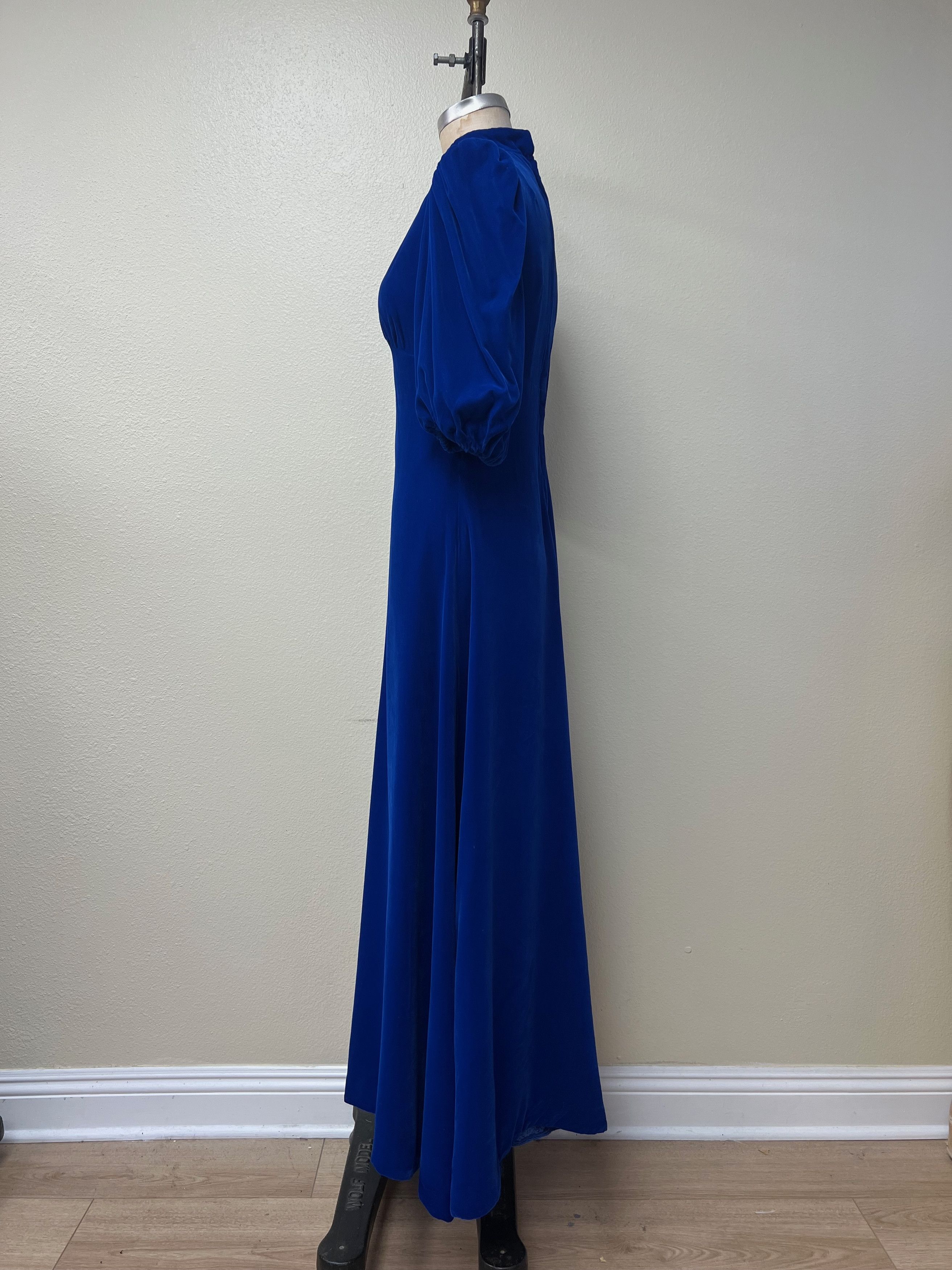 Handmade EUC Vintage 60s 70s Velvet Stand Collar Blue Maxi Dress Size S / US 4 / IT 40 - 4 Thumbnail