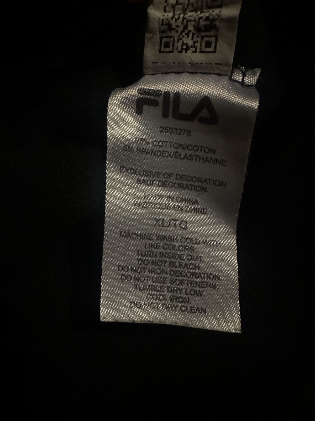 Fila × Vintage Black on Black Fila Long Sleeve T-Shirt Size US XL / EU 56 / 4 - 4 Thumbnail