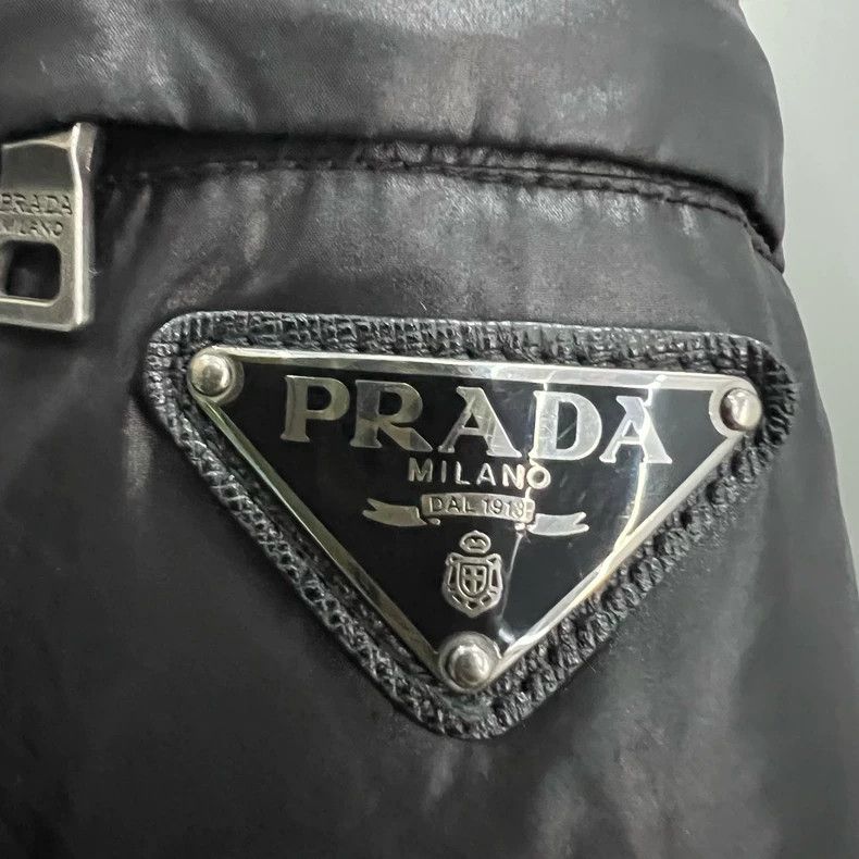 Prada Prada Black triangle hooded down jacket 2501-Nextarrow Size US L / EU 52-54 / 3 - 5 Thumbnail