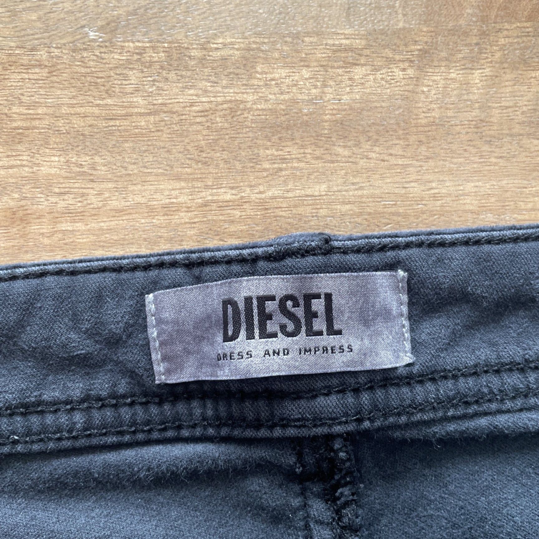 Diesel Diesel Velour Skinny Pants Womens 29 Black Velvet Slim Straight Jeans Bead Logo 30 Inseam Straight Leg Vintage: No Size 29" - 3 Thumbnail